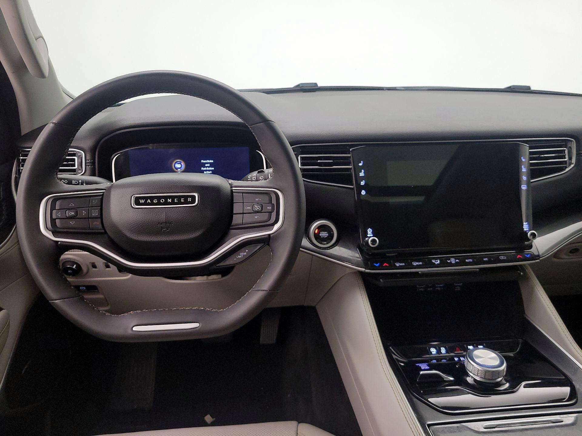 Thumbnail: 2023 Jeep Wagoneer - 10