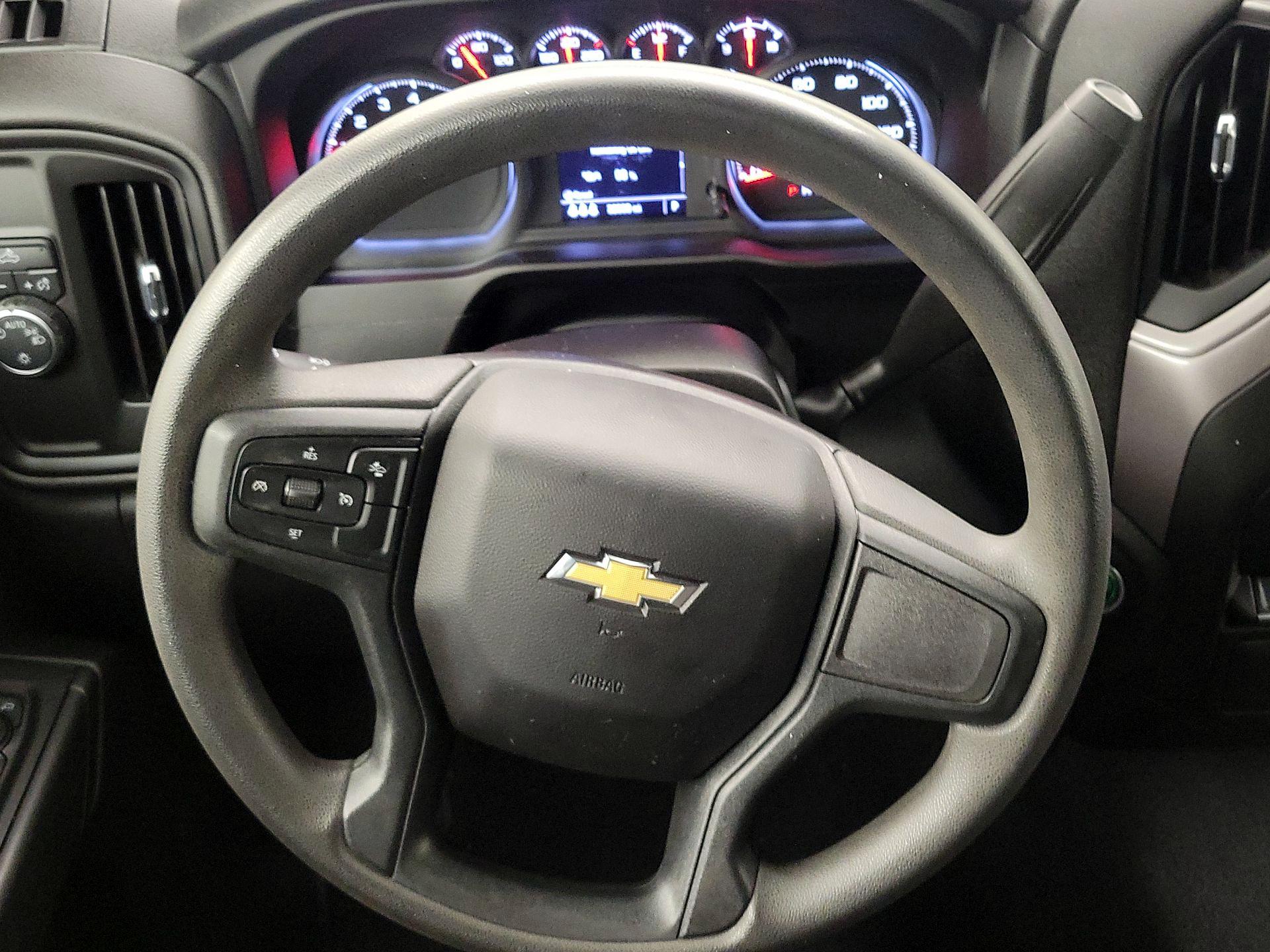 Thumbnail: 2024 Chevrolet Silverado 1500 - 10