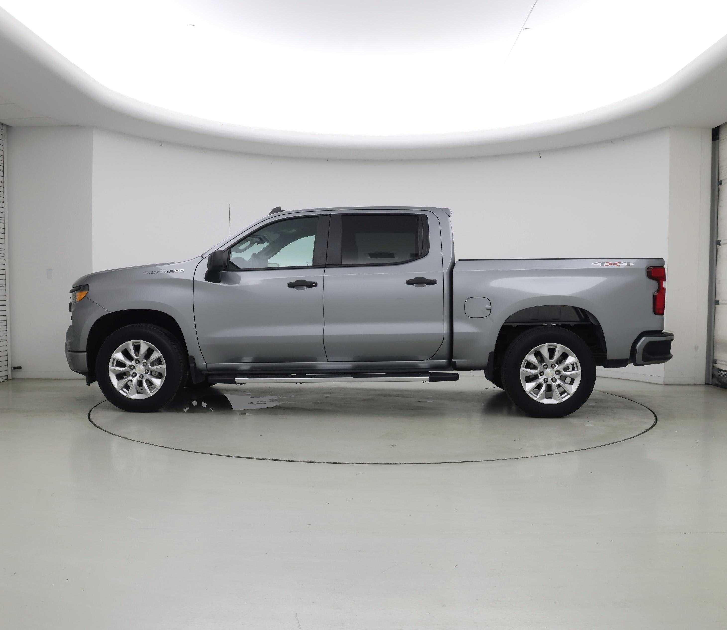 Thumbnail: 2024 Chevrolet Silverado 1500 - 3