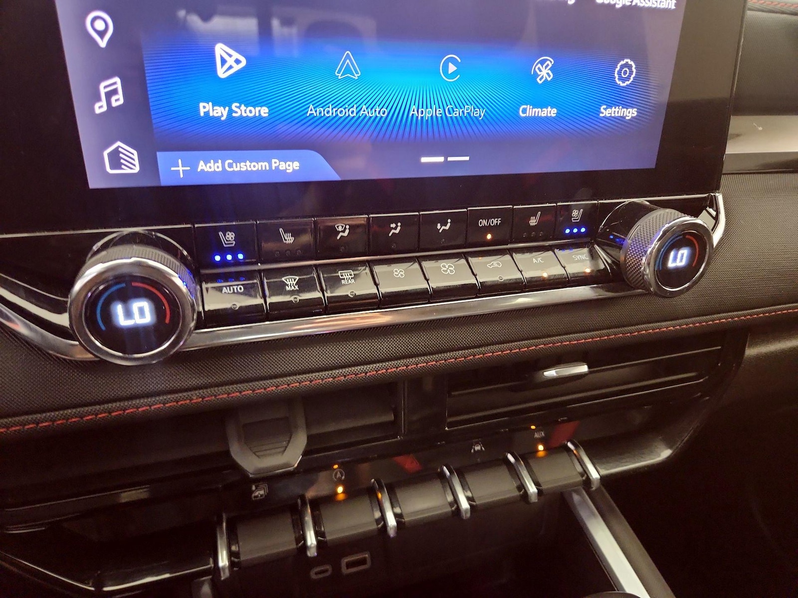 2023 Chevrolet Colorado Z71 - Photo 17