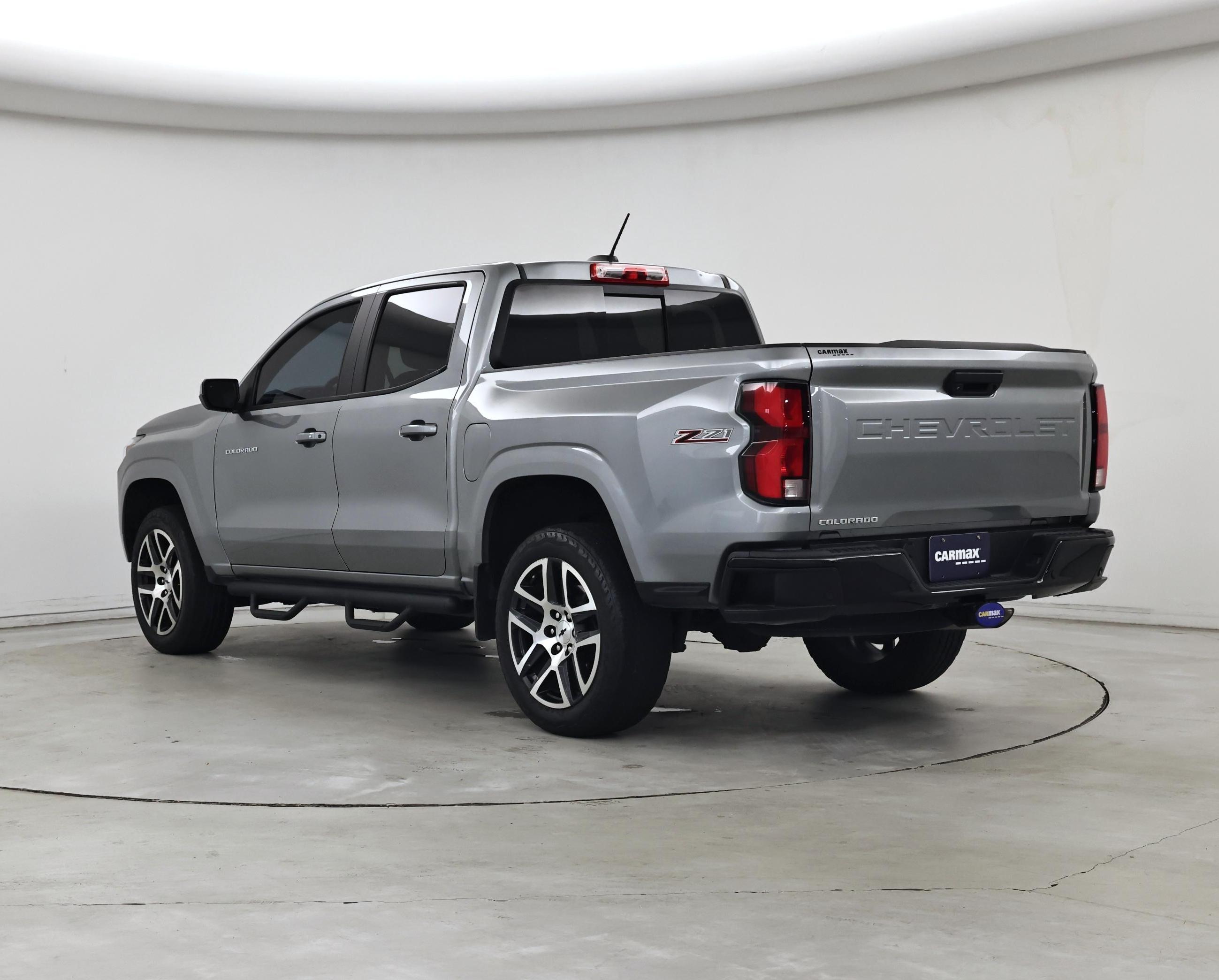 Thumbnail: 2023 Chevrolet Colorado - 2