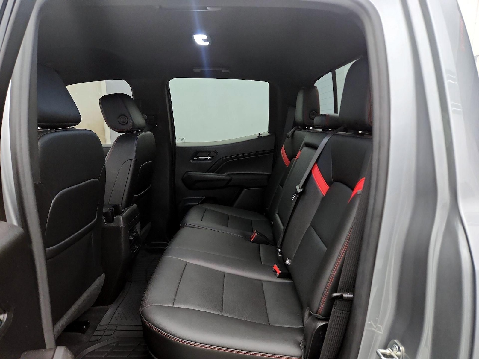 2023 Chevrolet Colorado Z71 - Photo 20