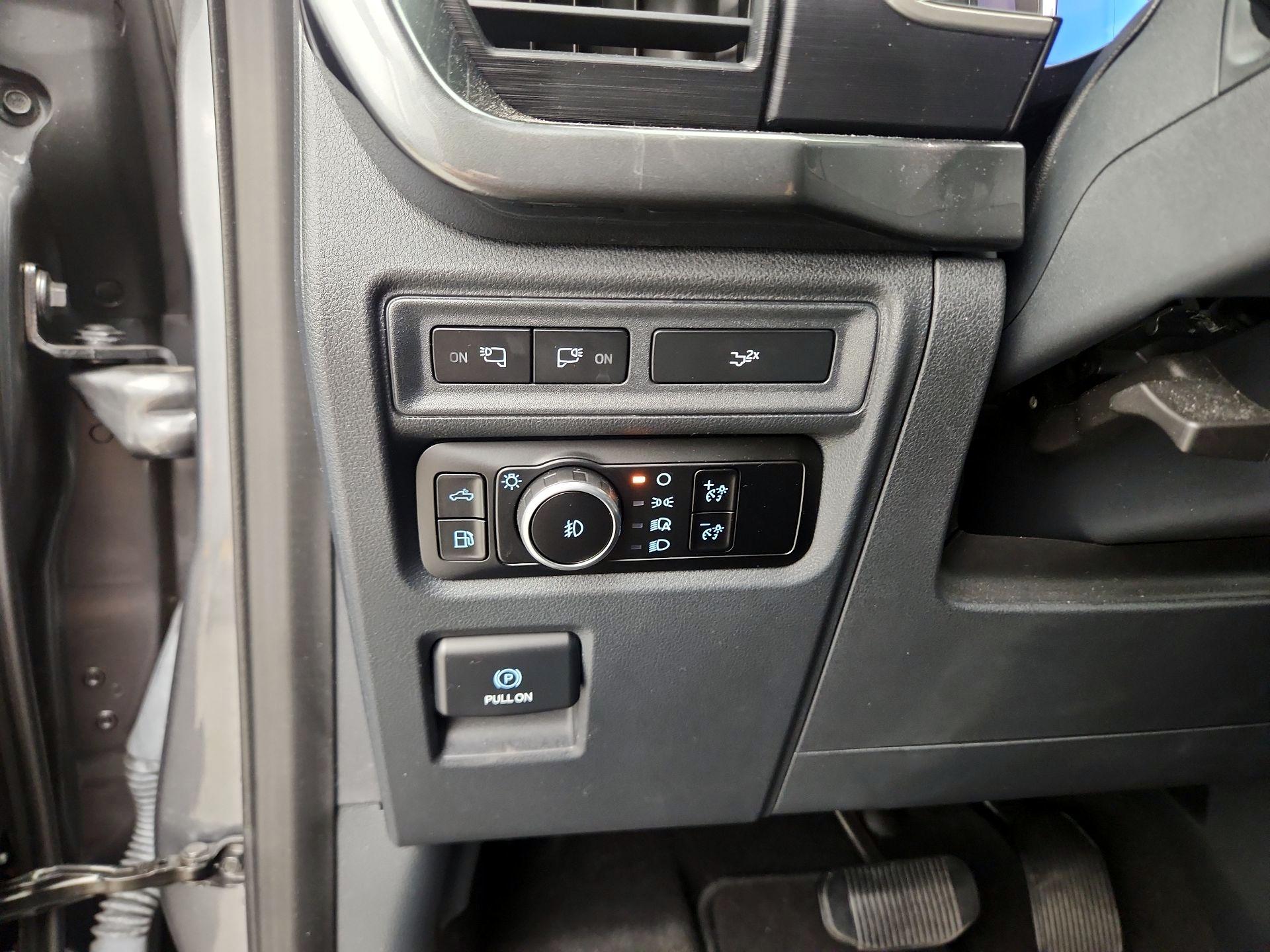 Thumbnail: 2023 Ford F-150 - 11
