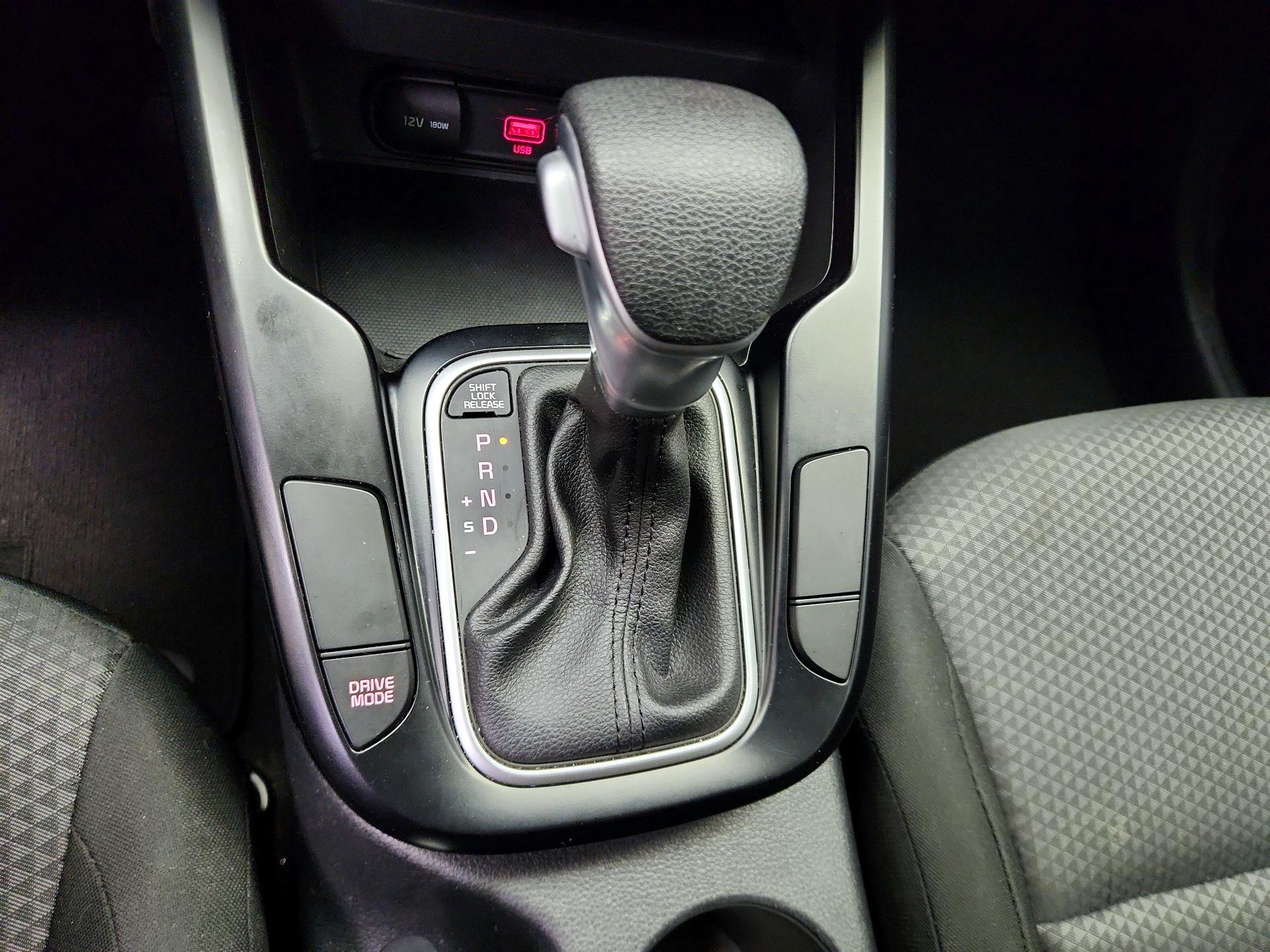 Thumbnail: 2020 Kia Soul - 17