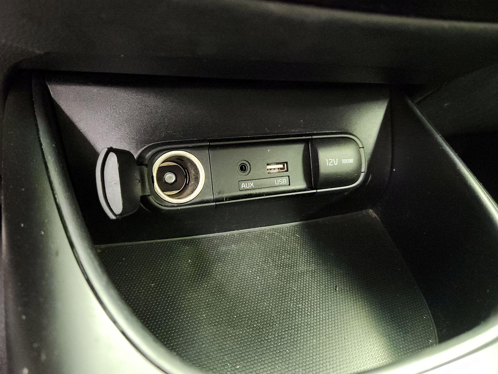 Thumbnail: 2018 Kia Soul - 18