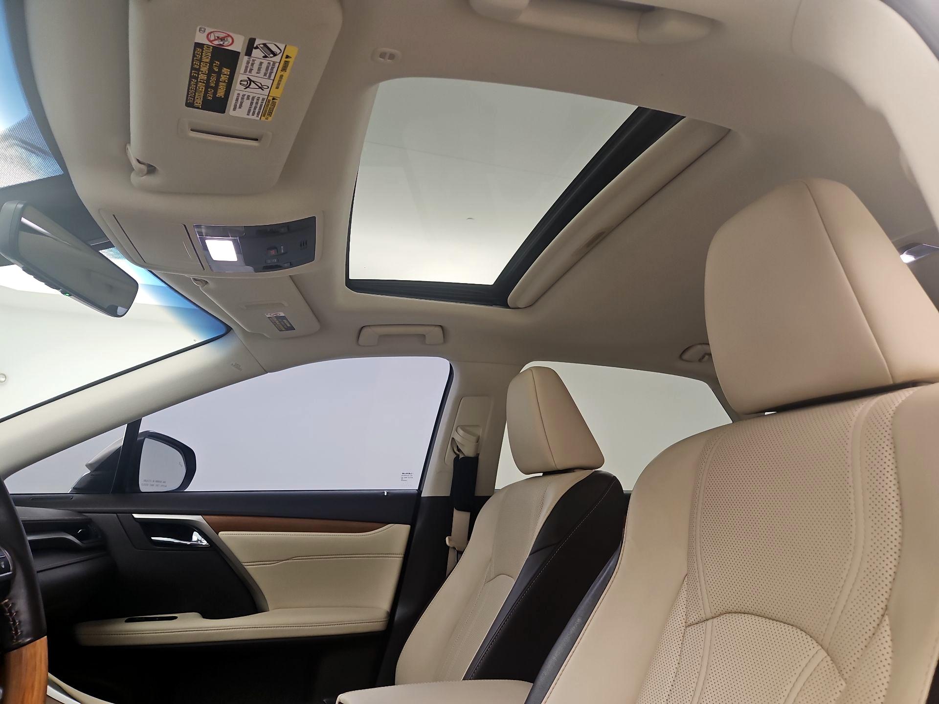 Thumbnail: 2017 Lexus RX - 18
