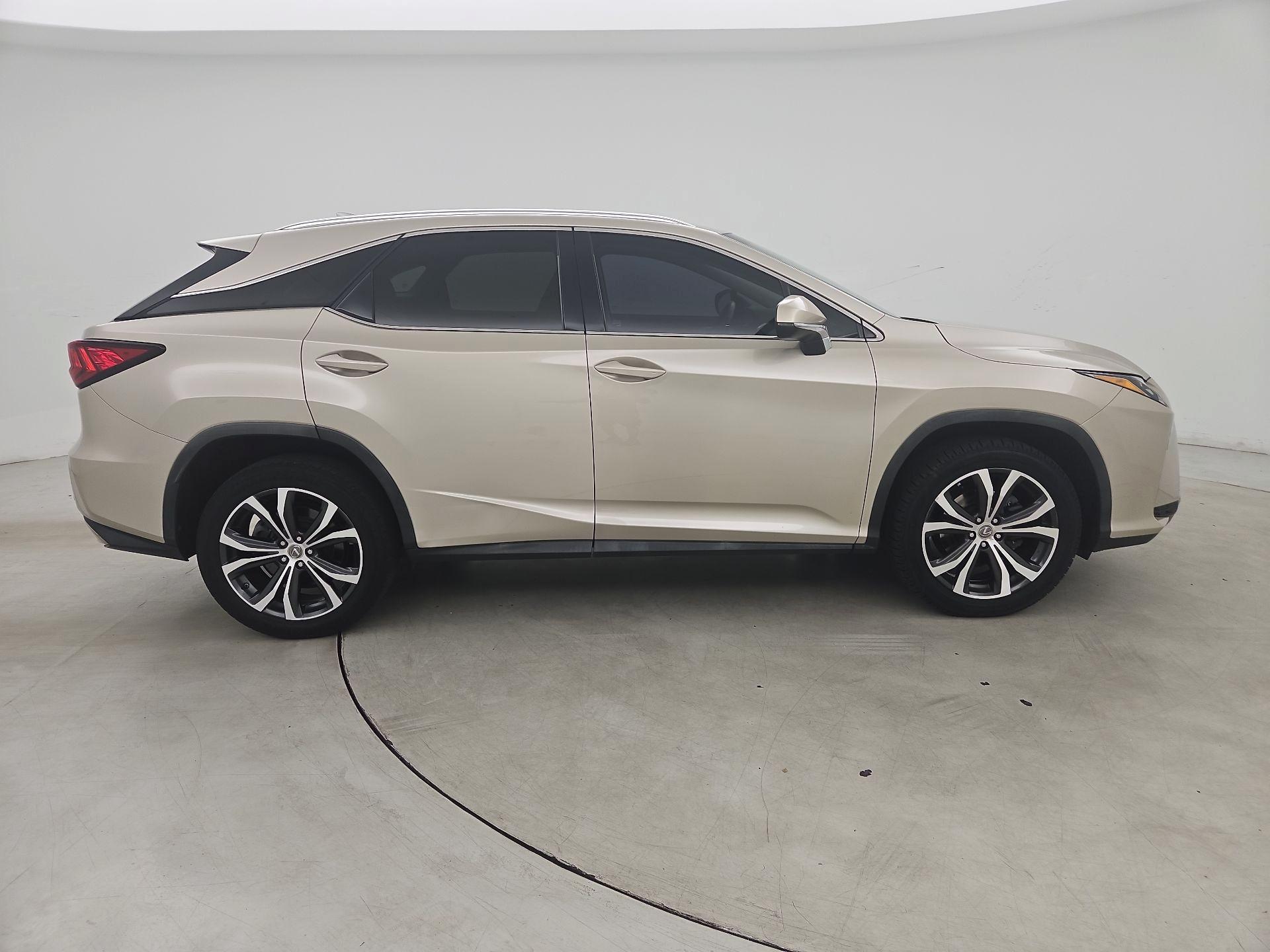 Thumbnail: 2017 Lexus RX - 4