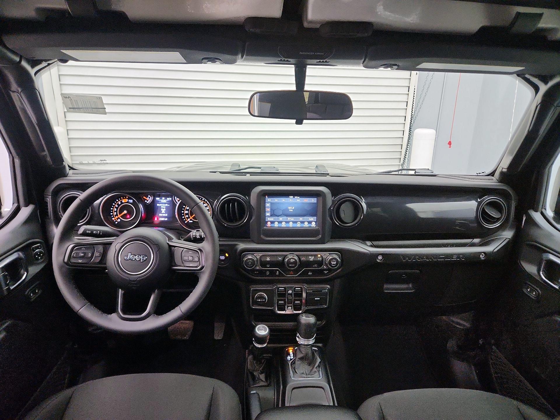Thumbnail: 2023 Jeep Wrangler - 9