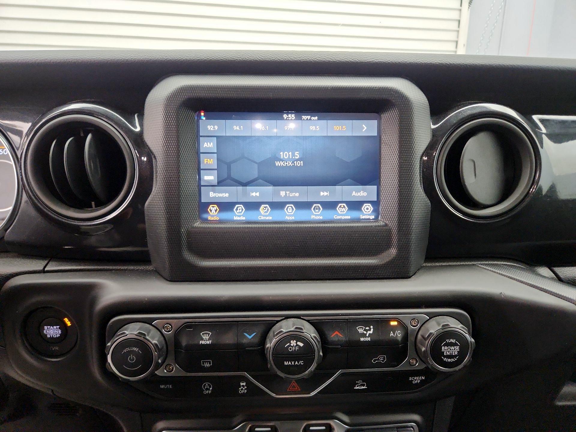 Thumbnail: 2023 Jeep Wrangler - 15