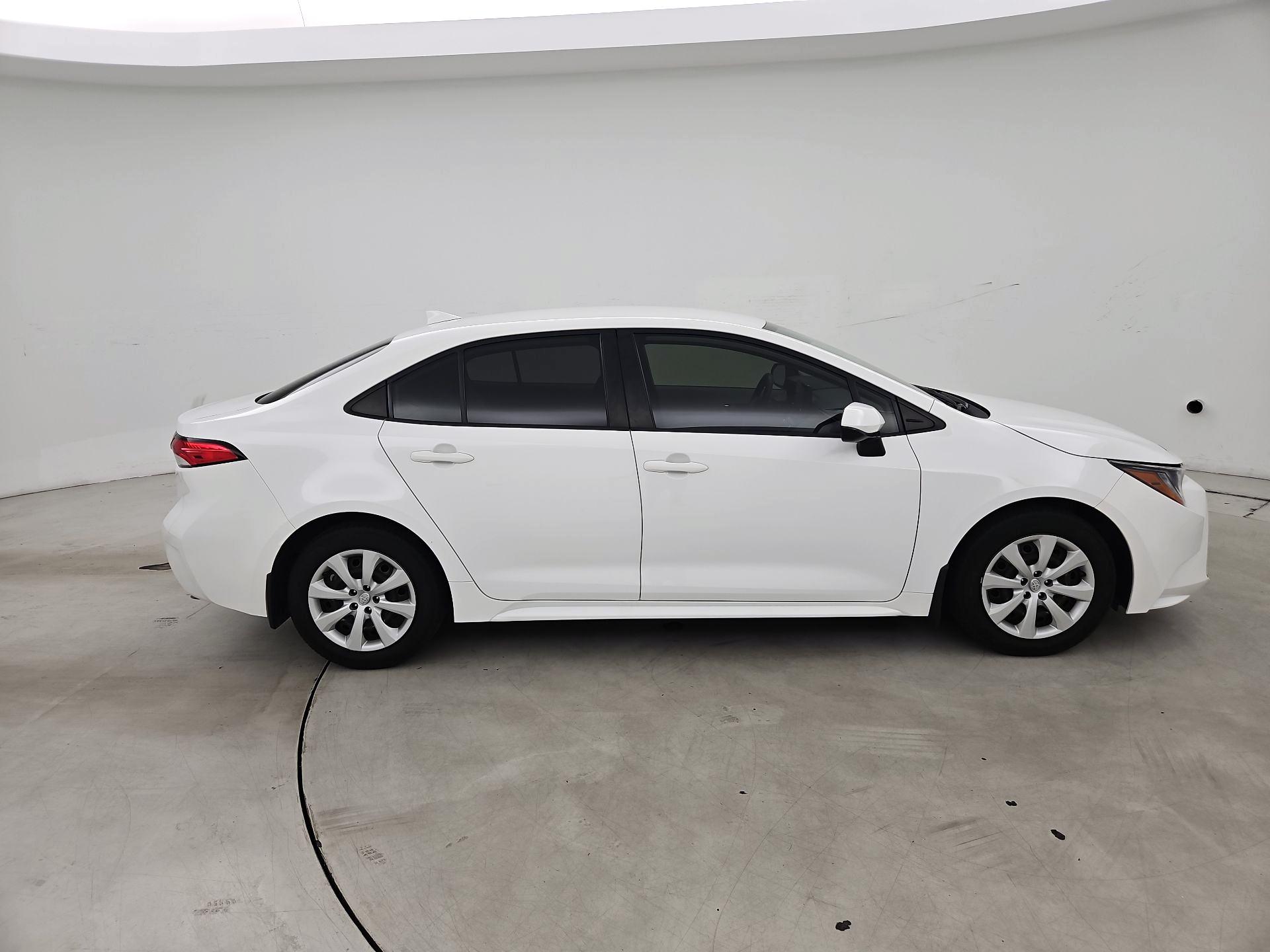 Thumbnail: 2022 Toyota Corolla - 4