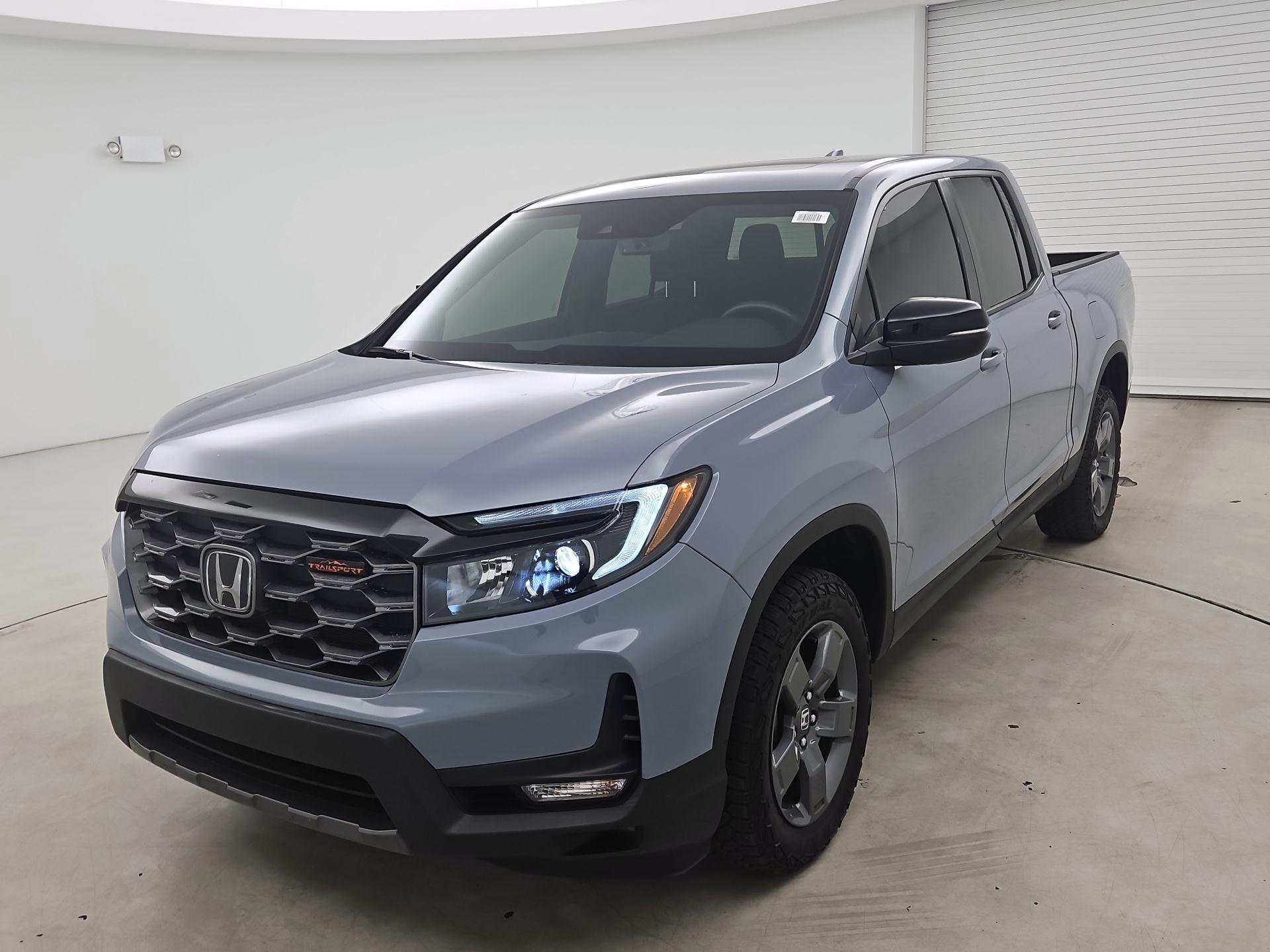 Thumbnail: 2025 Honda Ridgeline - 3
