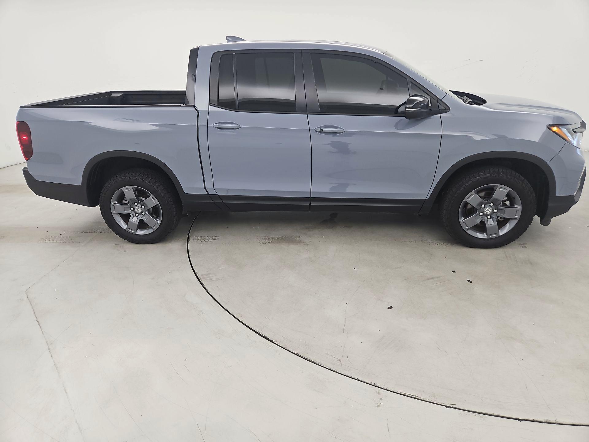 Thumbnail: 2025 Honda Ridgeline - 4