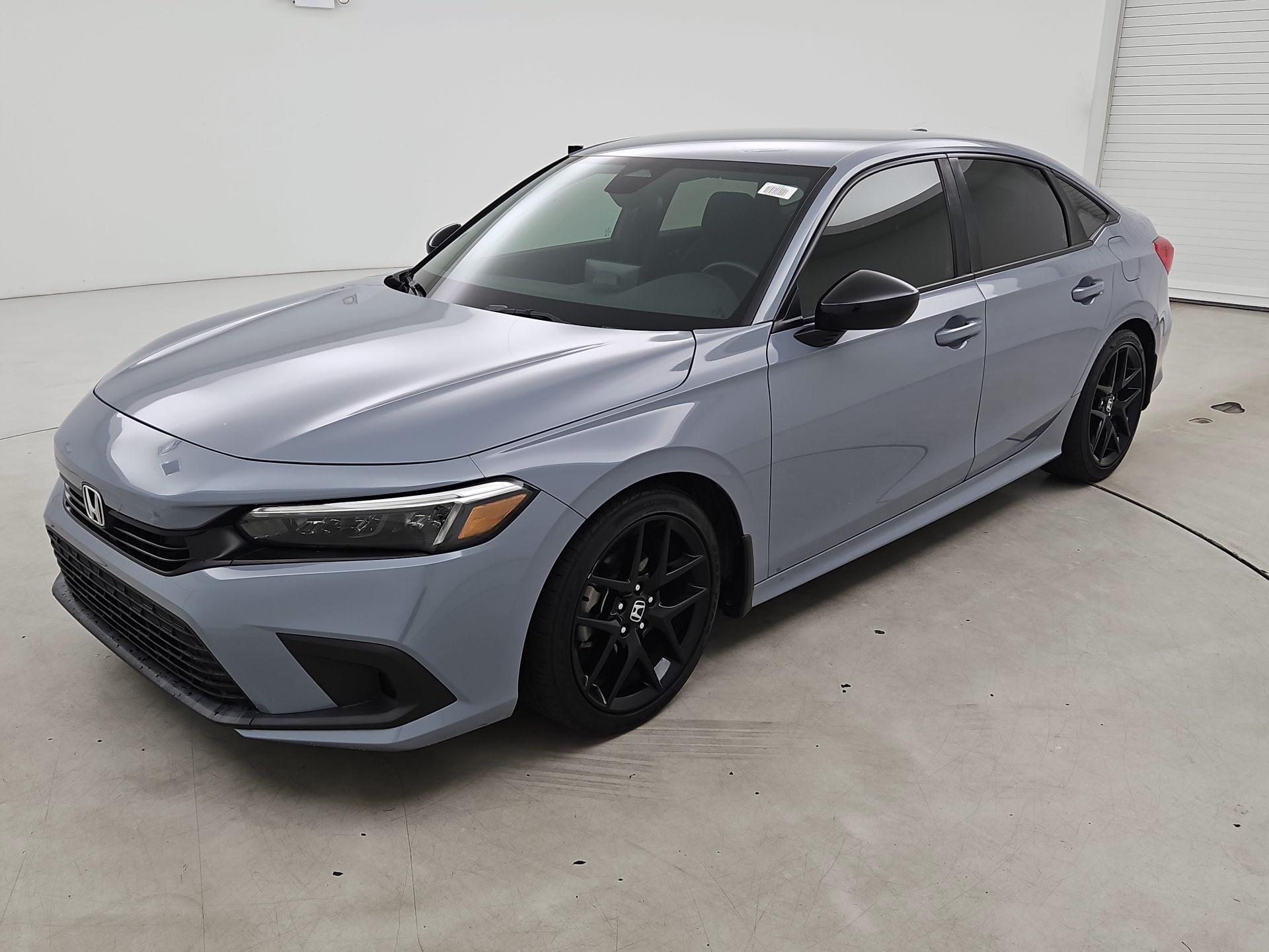 Thumbnail: 2024 Honda Civic - 3