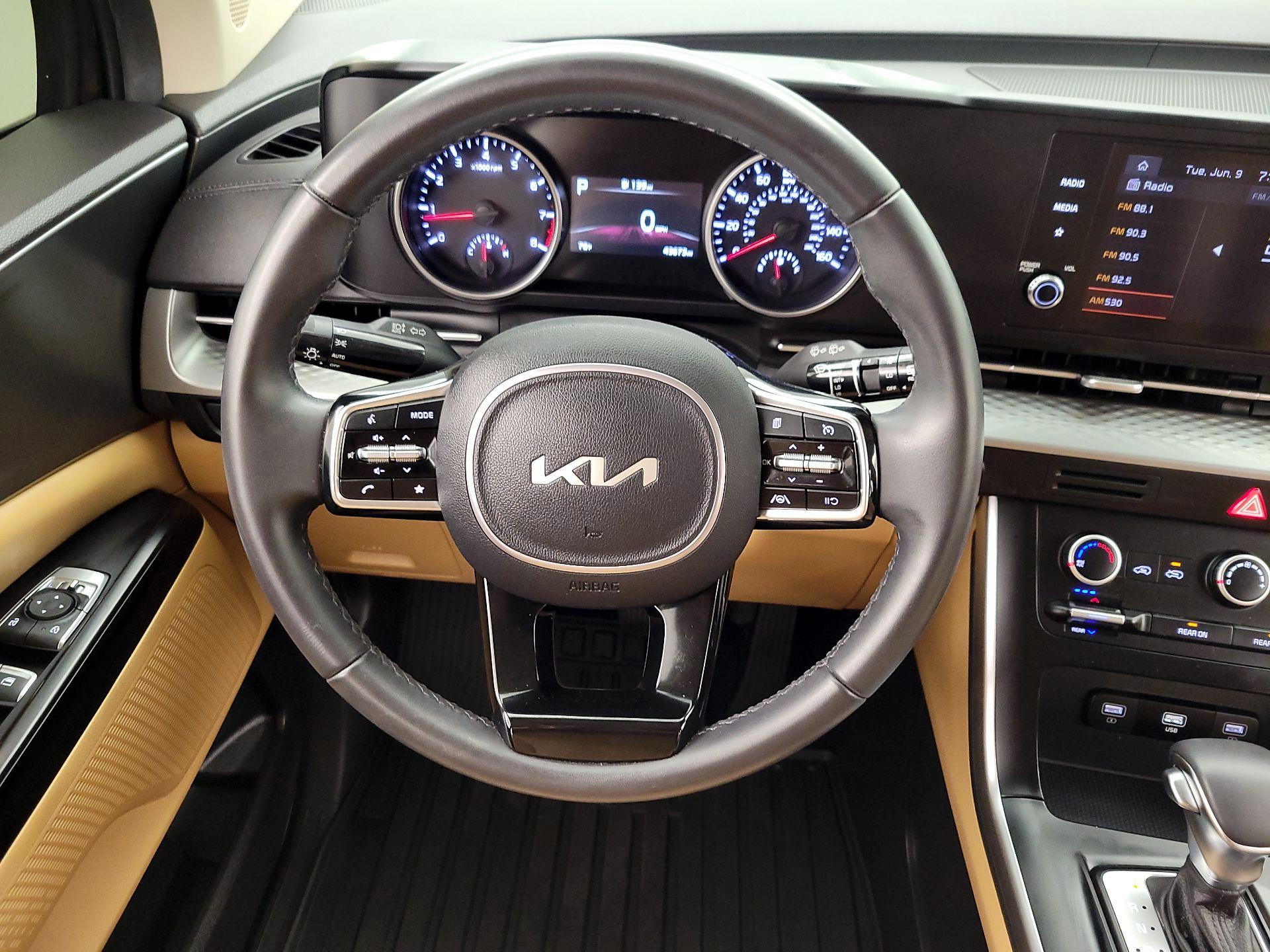 Thumbnail: 2024 Kia Carnival - 10