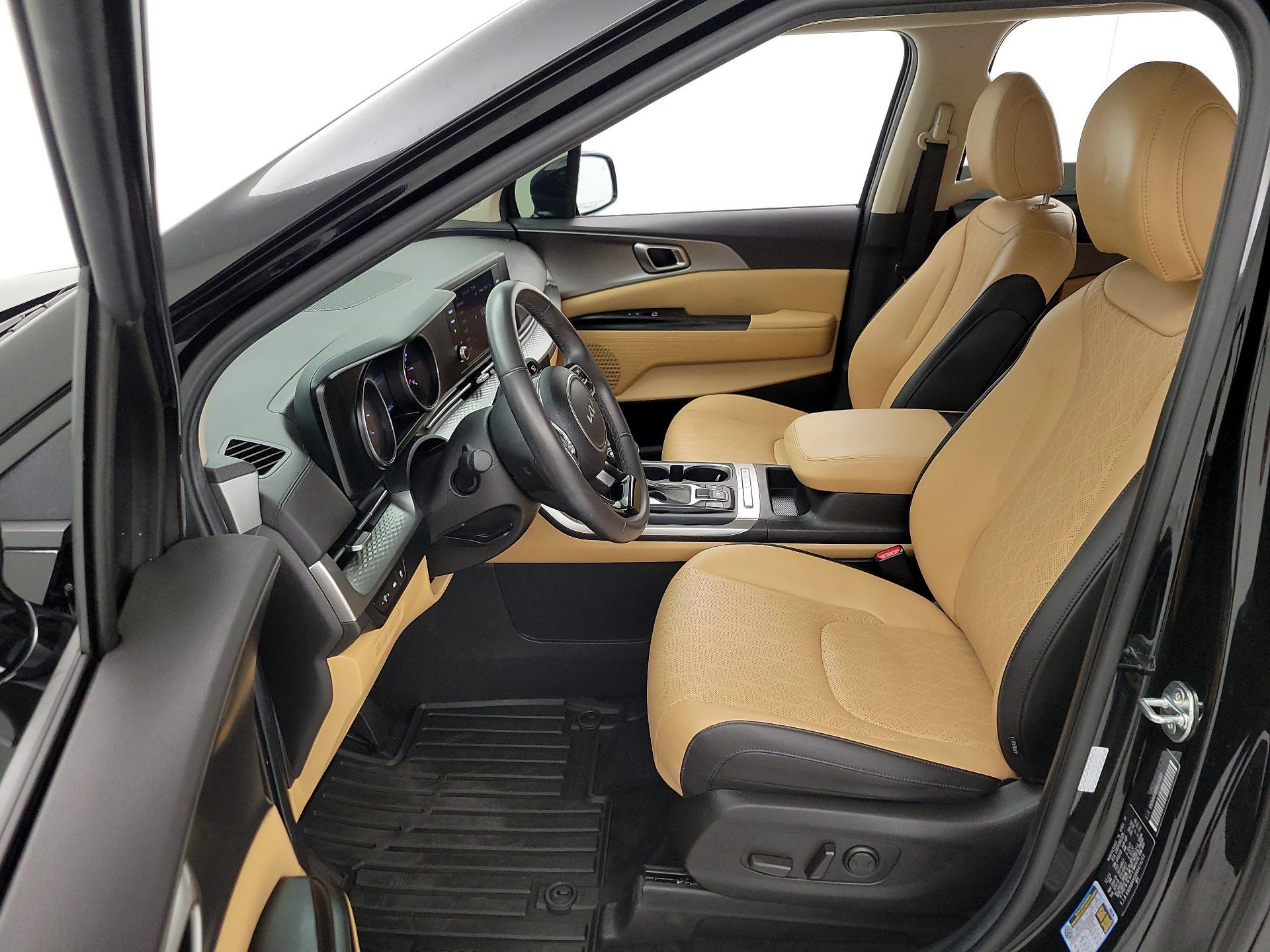 Thumbnail: 2024 Kia Carnival - 11