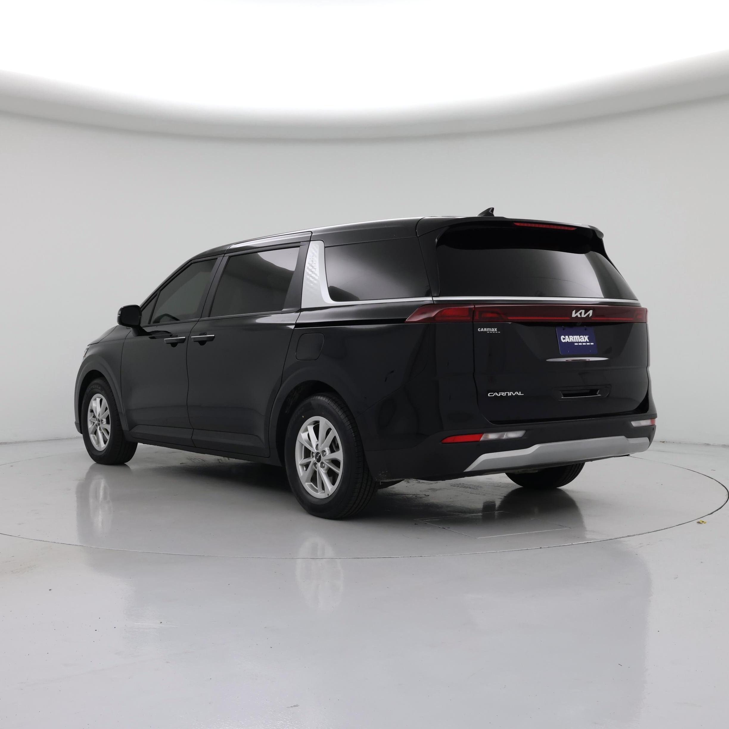 Thumbnail: 2024 Kia Carnival - 2
