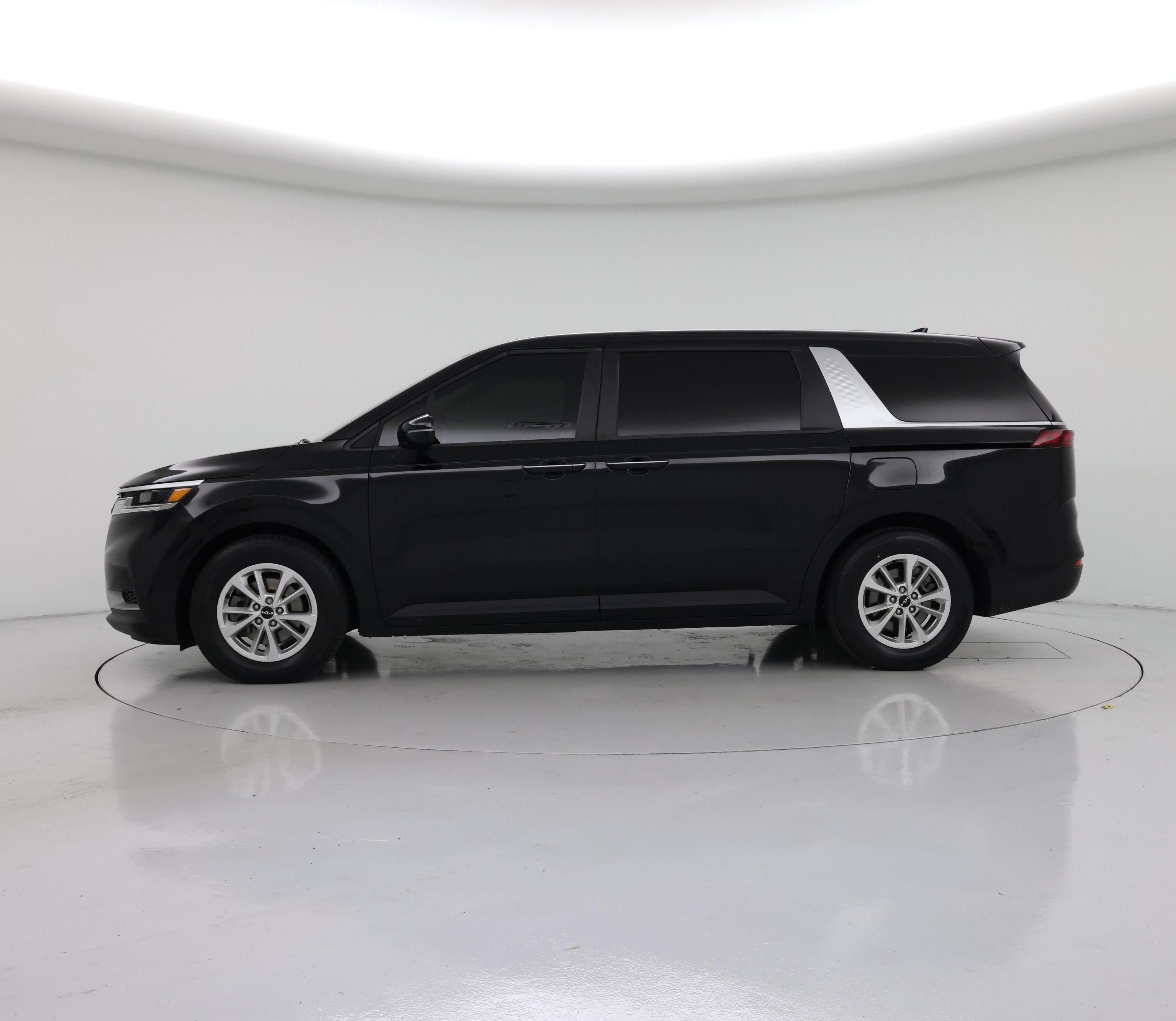 Thumbnail: 2024 Kia Carnival - 3