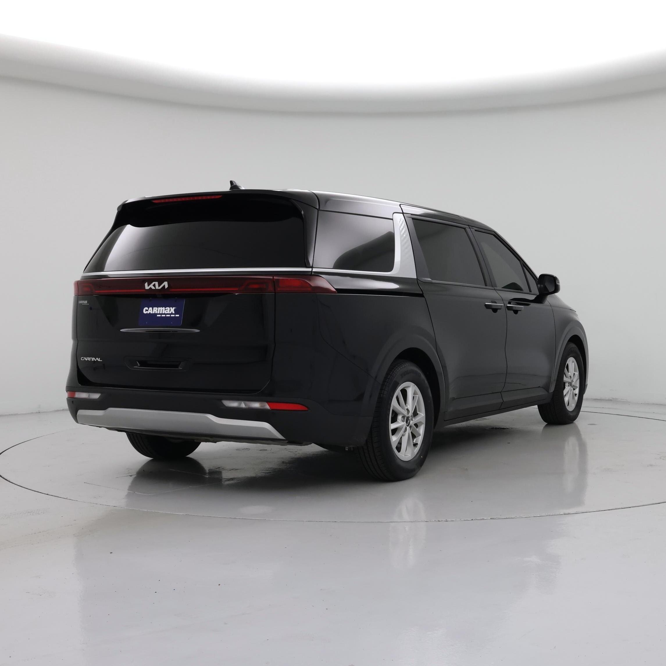 Thumbnail: 2024 Kia Carnival - 8