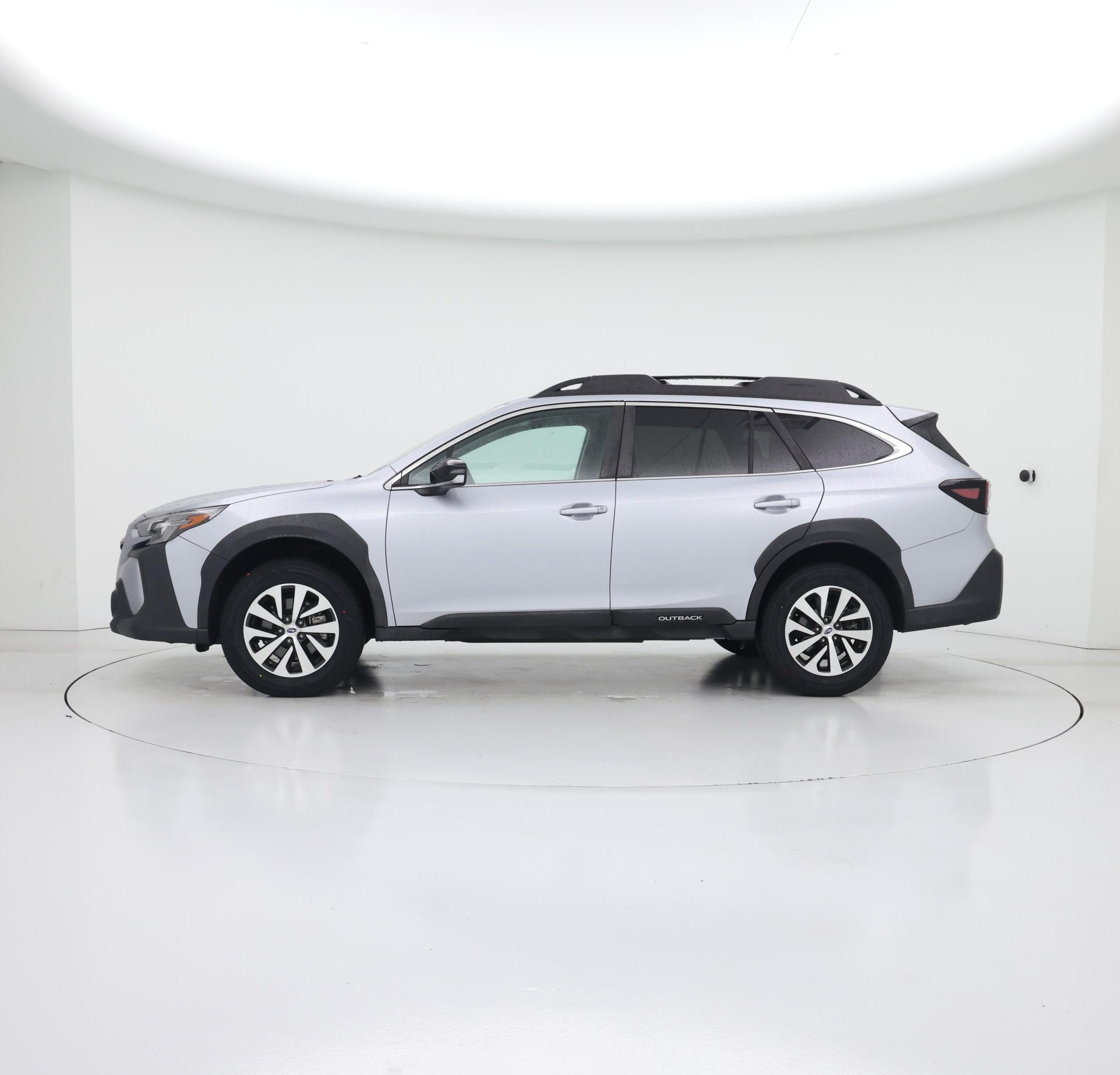 Thumbnail: 2023 Subaru Outback - 3