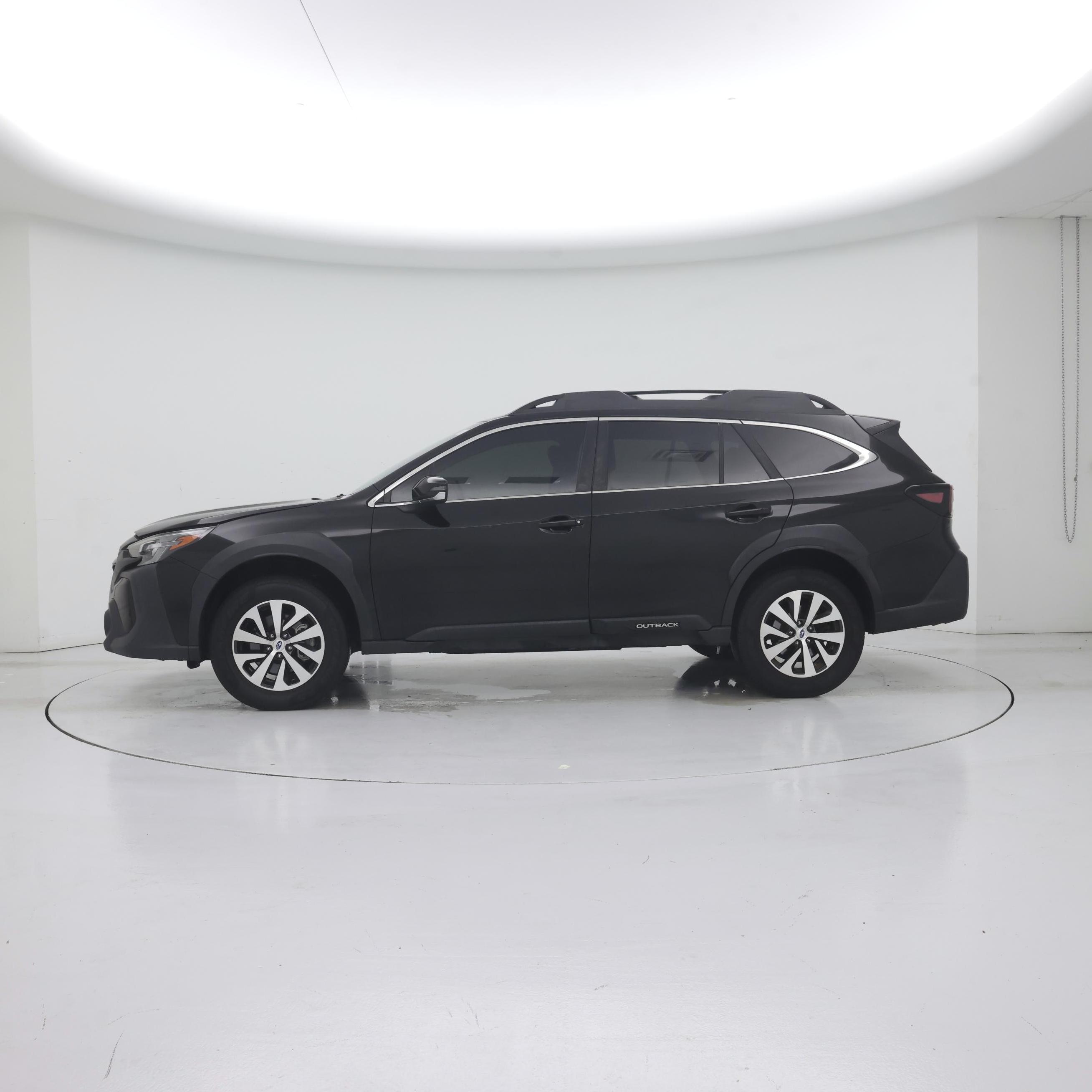 Thumbnail: 2023 Subaru Outback - 3