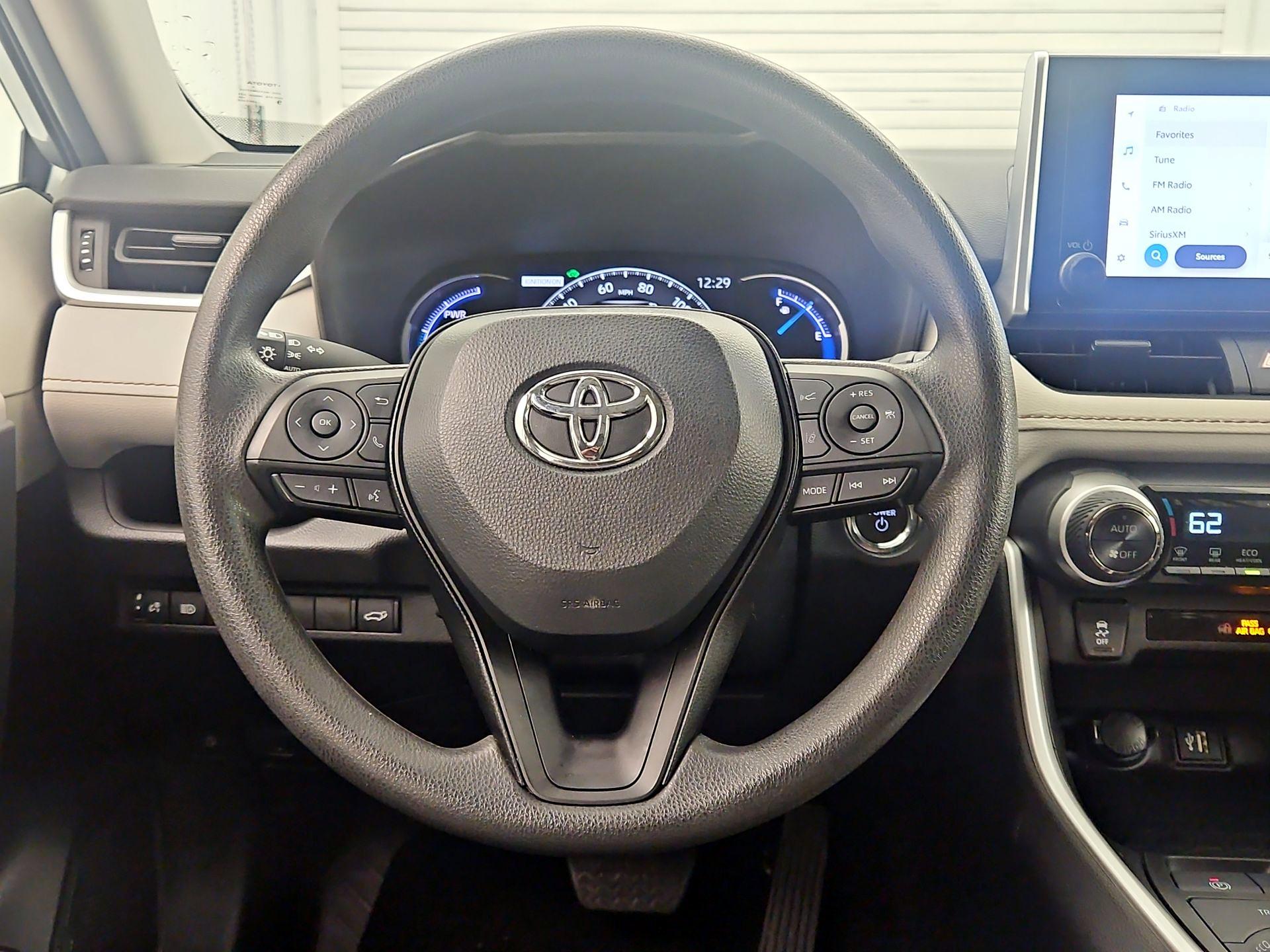 Thumbnail: 2024 Toyota RAV4 - 10