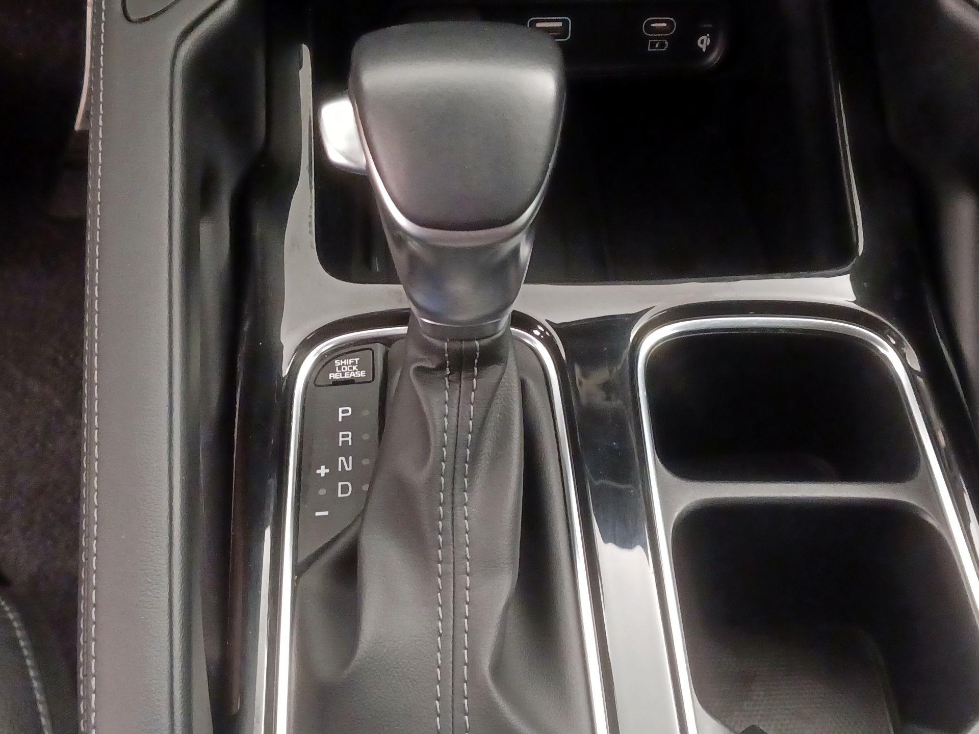 Thumbnail: 2023 Kia Telluride - 18