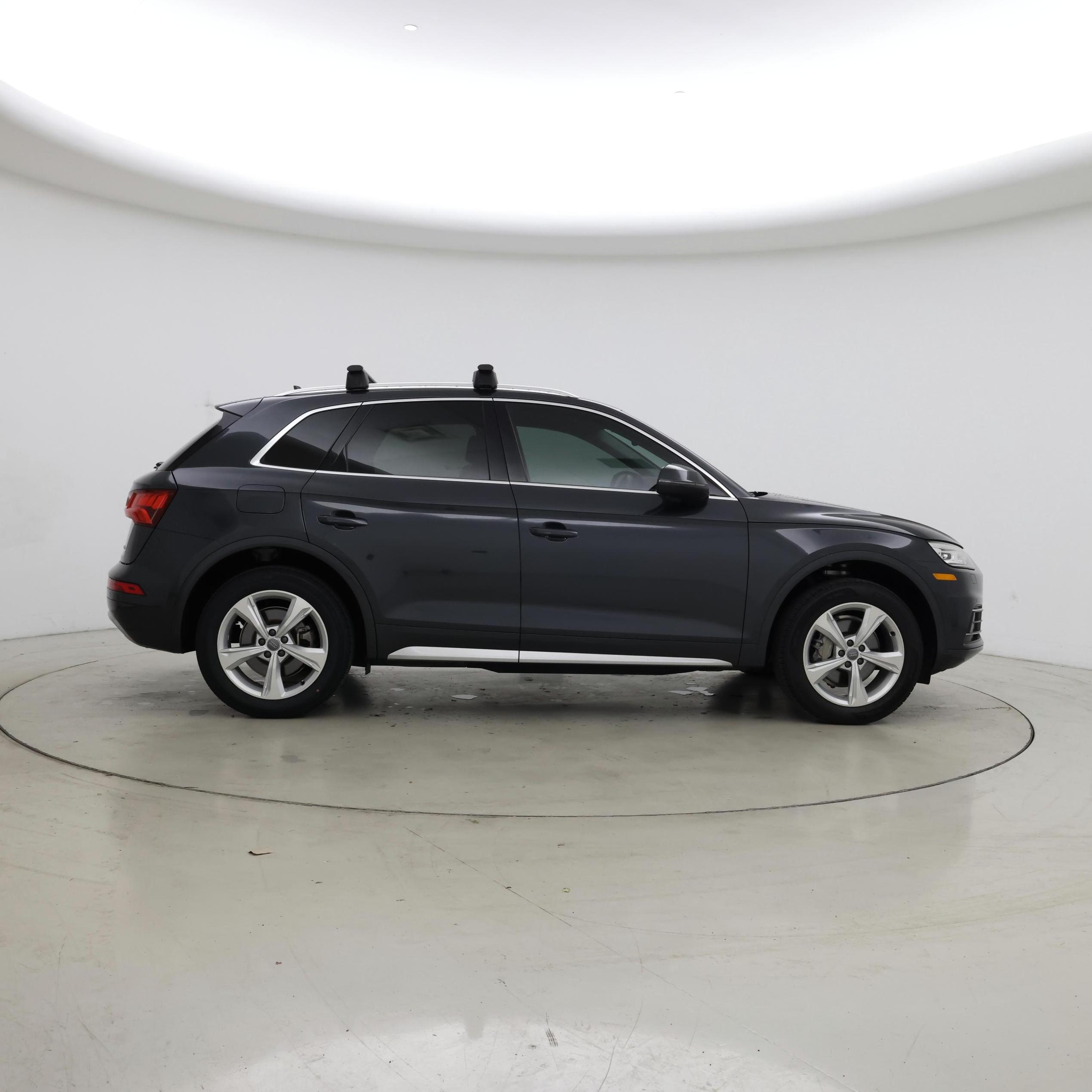 Thumbnail: 2020 Audi Q5 - 7