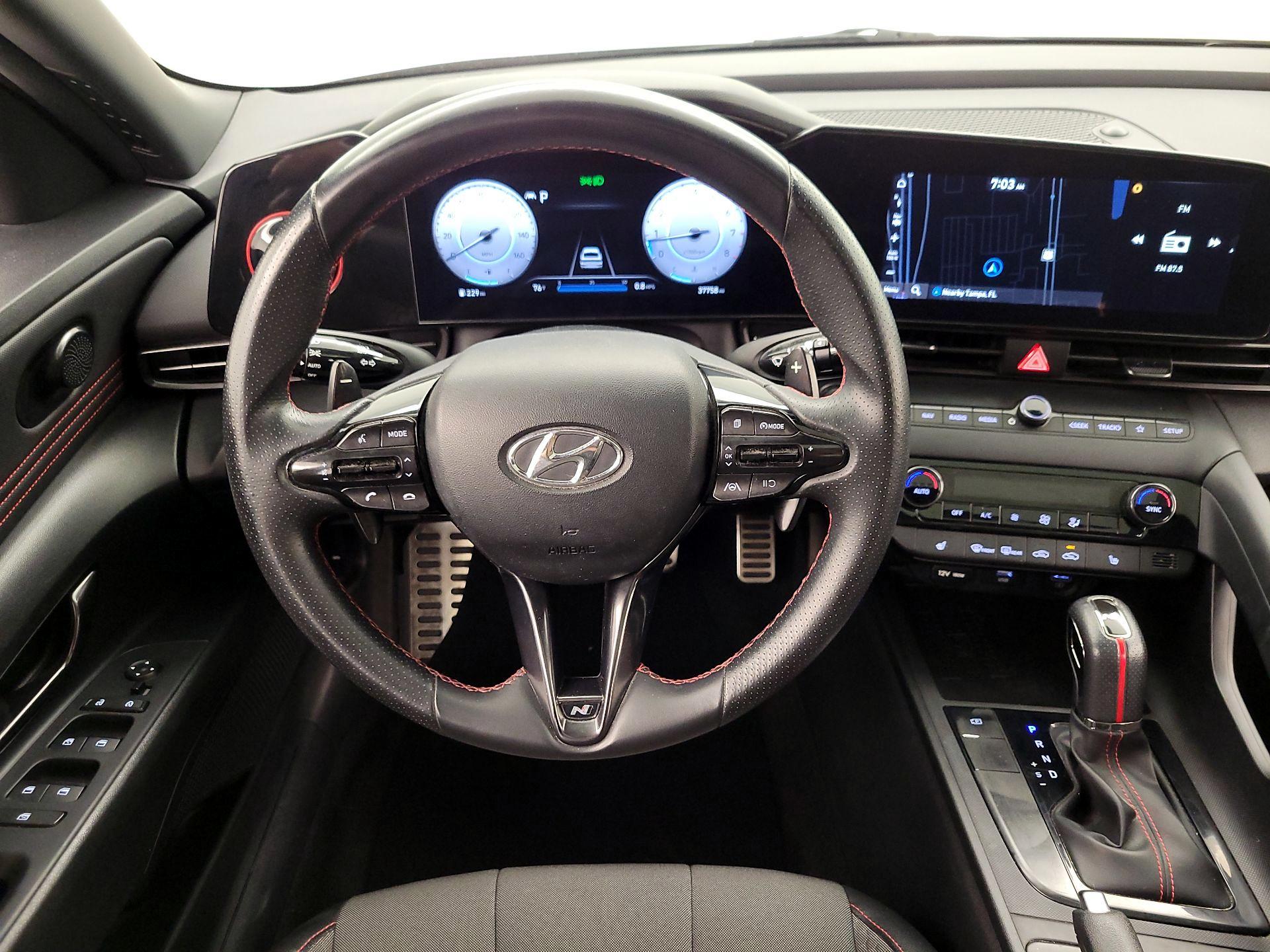 Thumbnail: 2023 Hyundai Elantra - 10