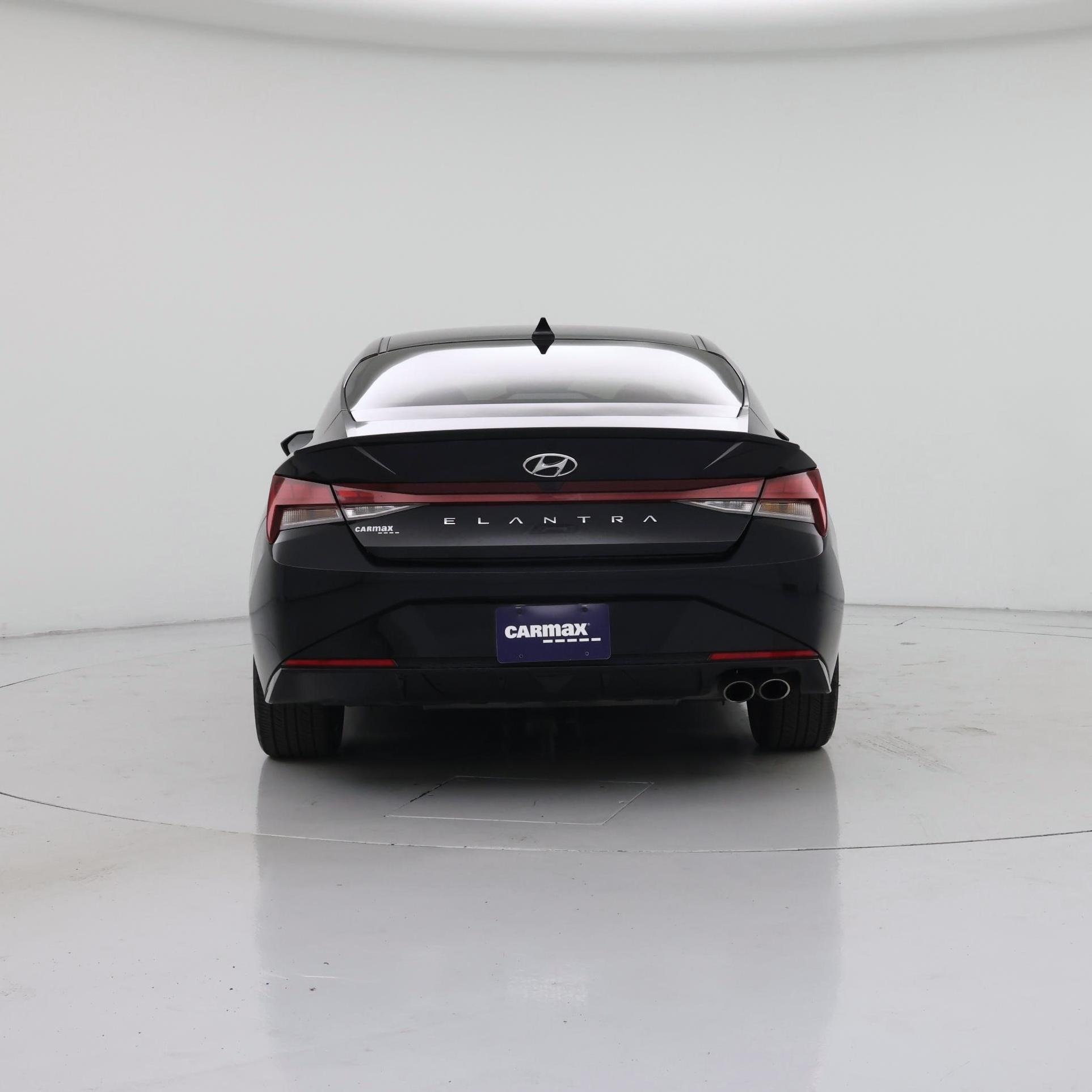 Thumbnail: 2023 Hyundai Elantra - 6
