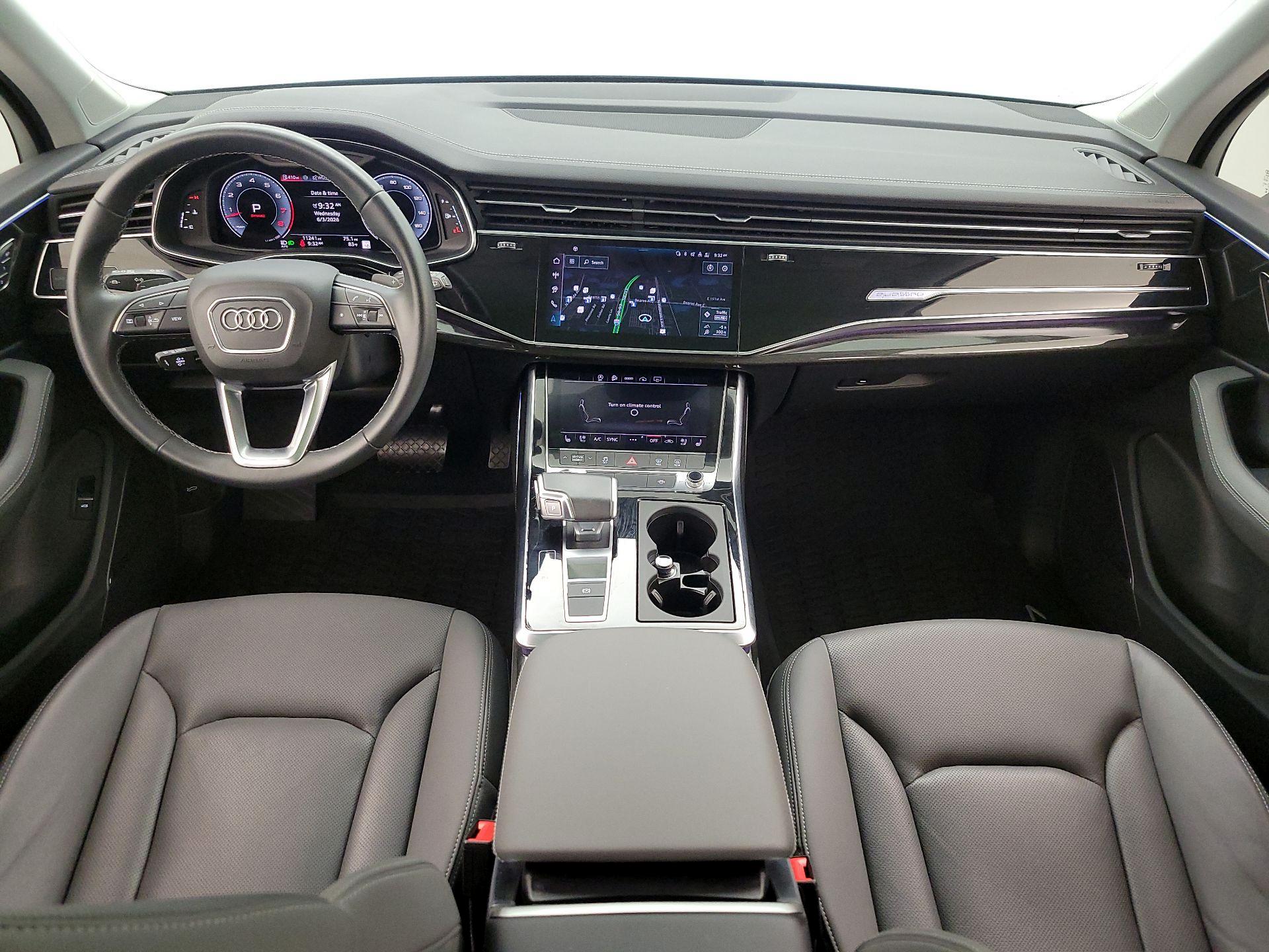 Thumbnail: 2025 Audi Q7 - 9