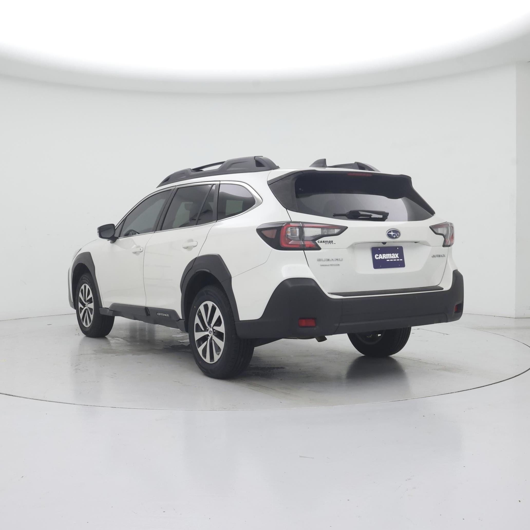 Thumbnail: 2023 Subaru Outback - 2