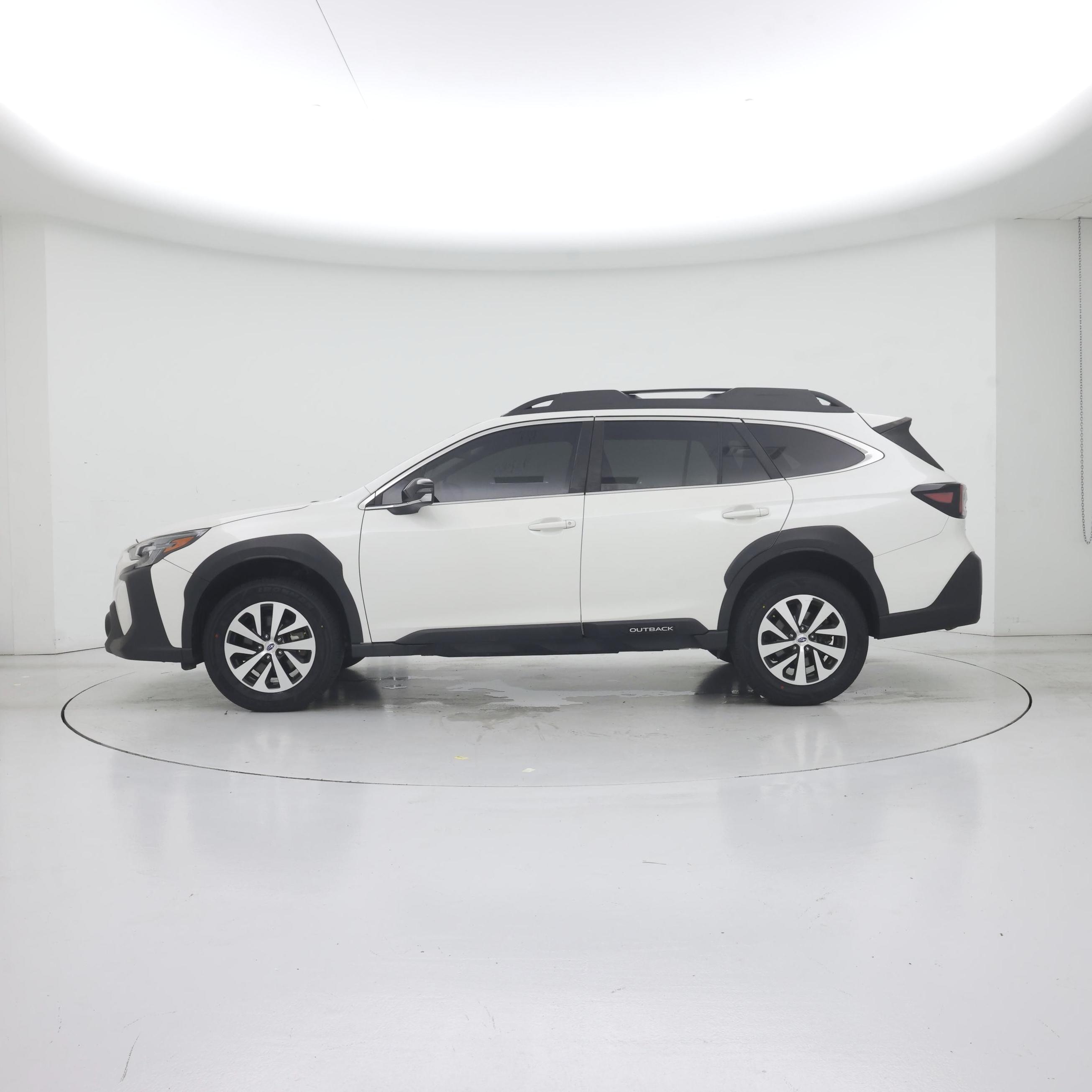 Thumbnail: 2023 Subaru Outback - 3