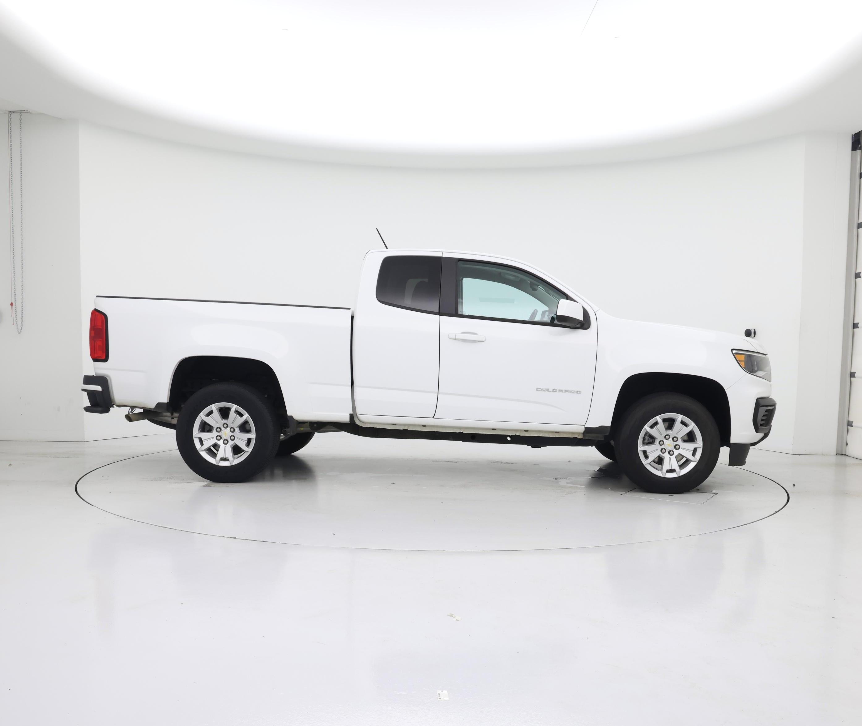 Thumbnail: 2022 Chevrolet Colorado - 7