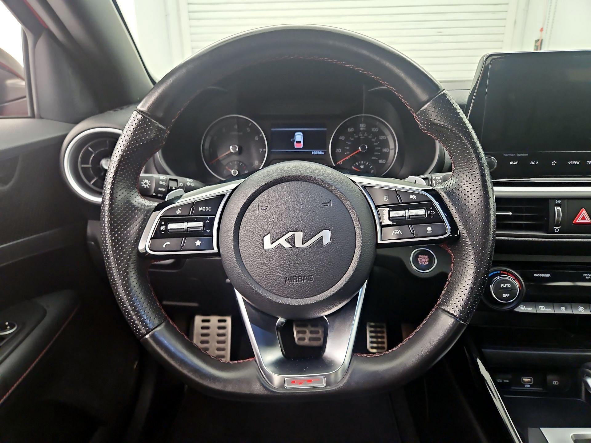 Thumbnail: 2024 Kia Forte - 10
