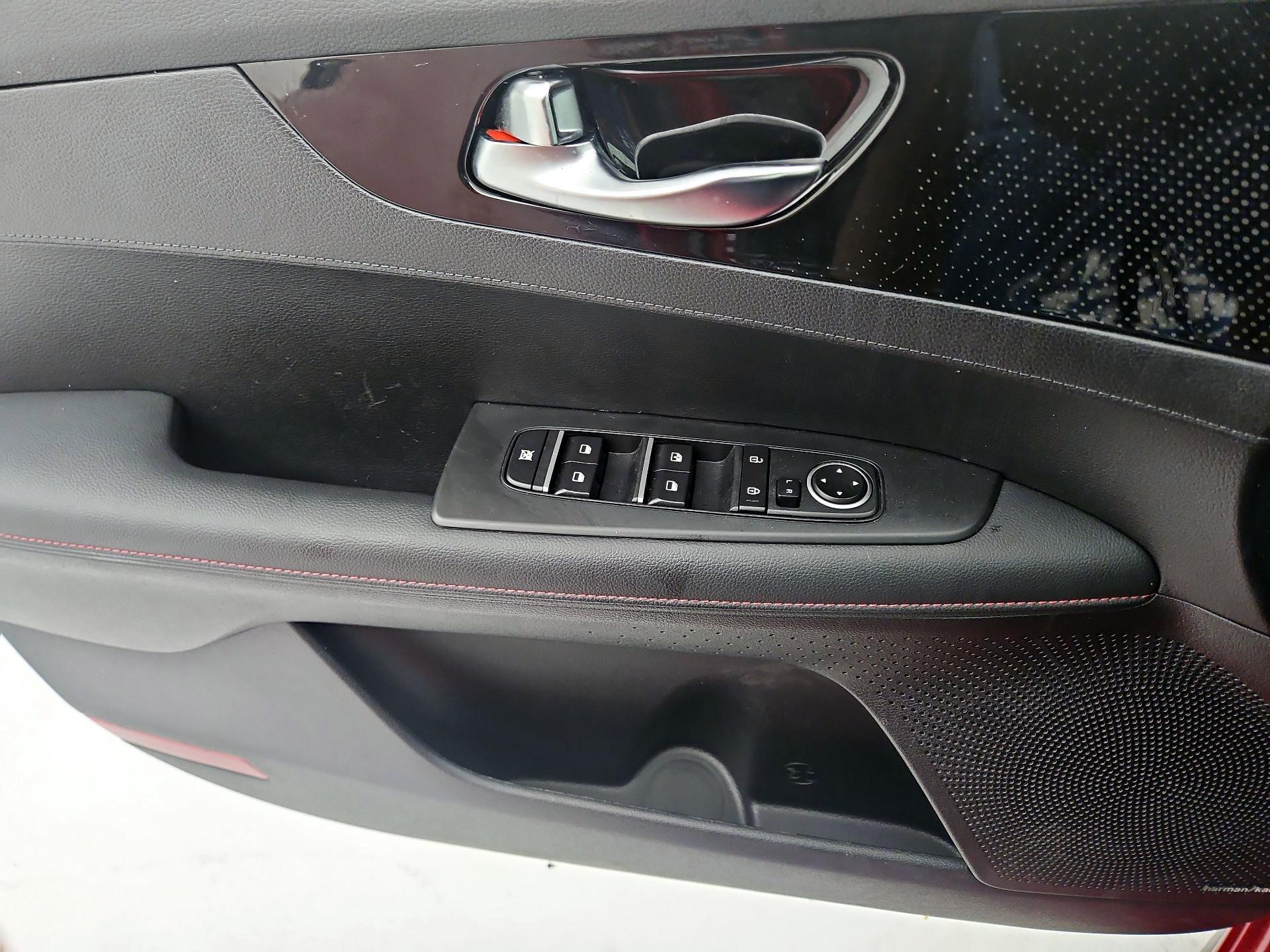 Thumbnail: 2024 Kia Forte - 12