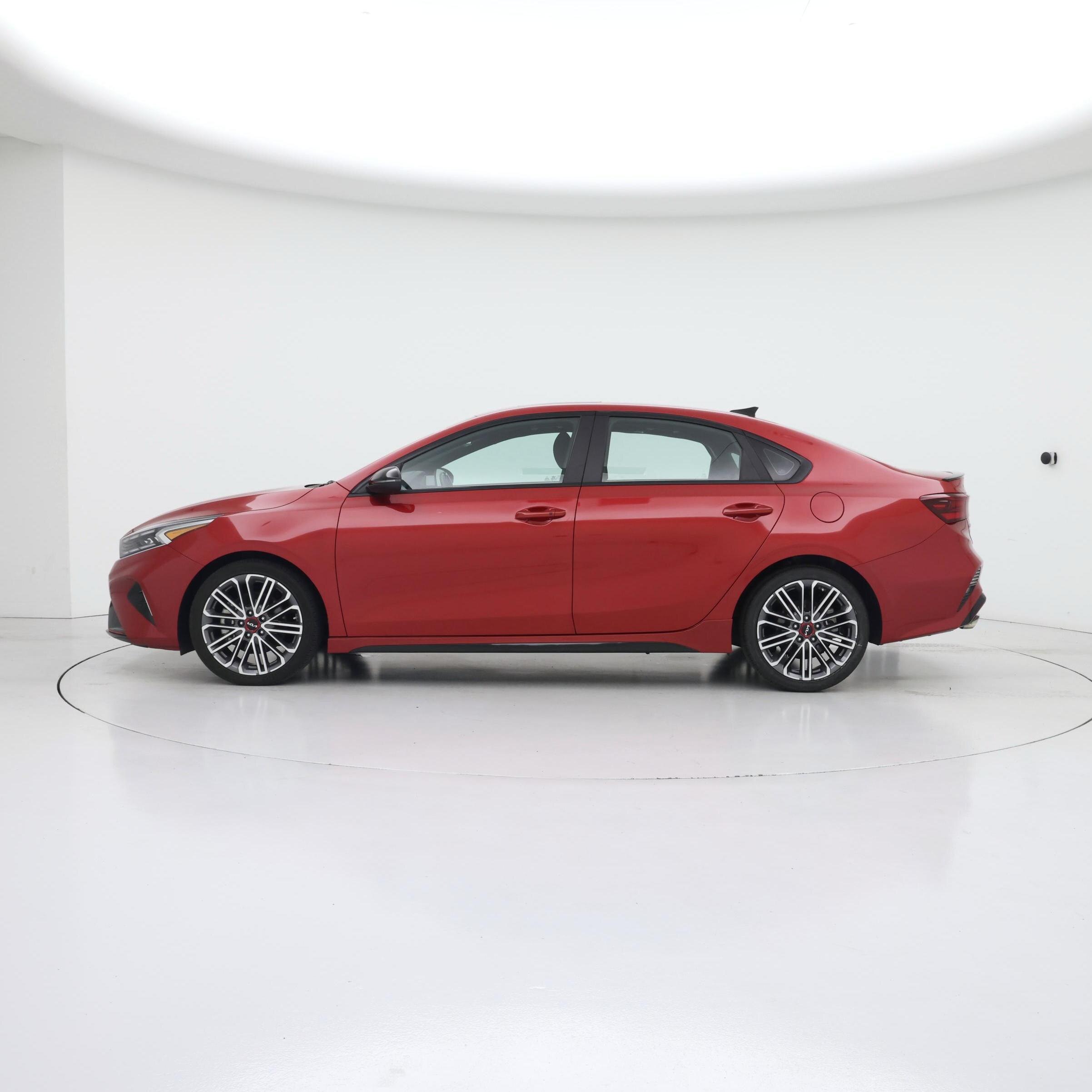 Thumbnail: 2024 Kia Forte - 3