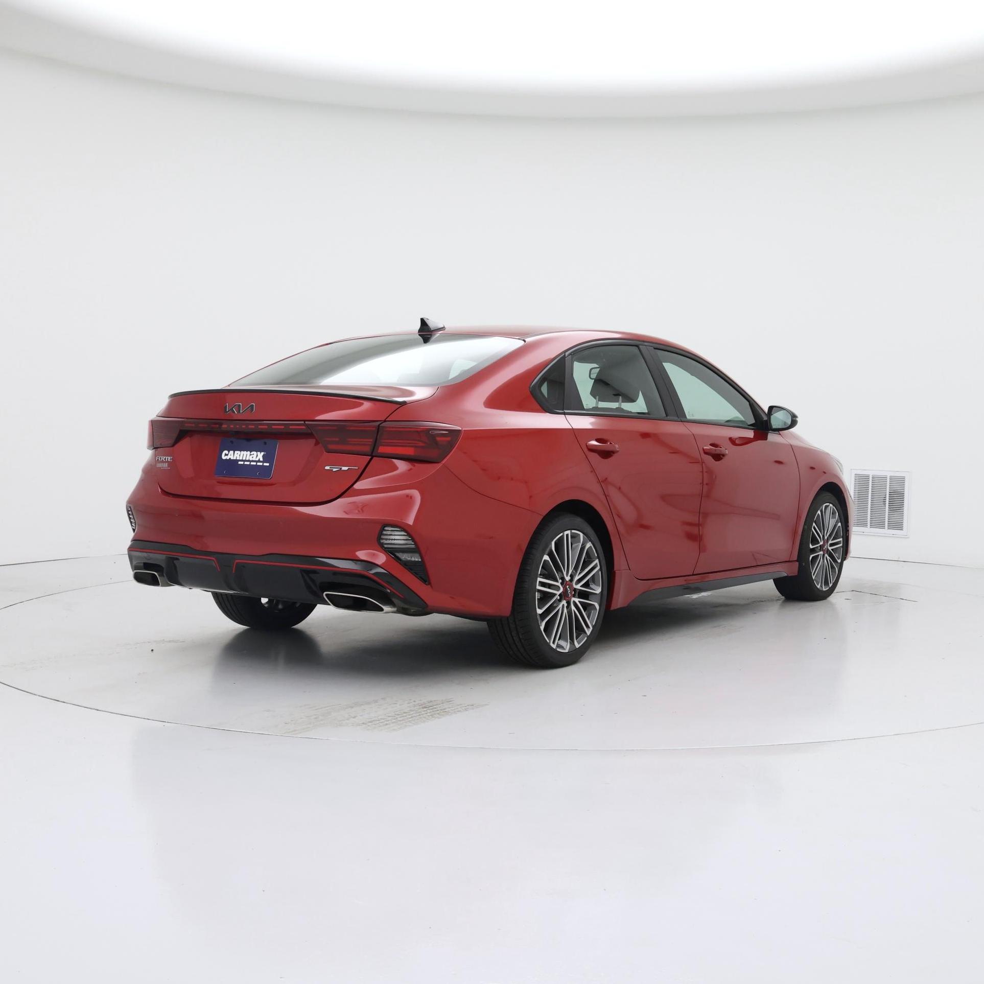 Thumbnail: 2024 Kia Forte - 8