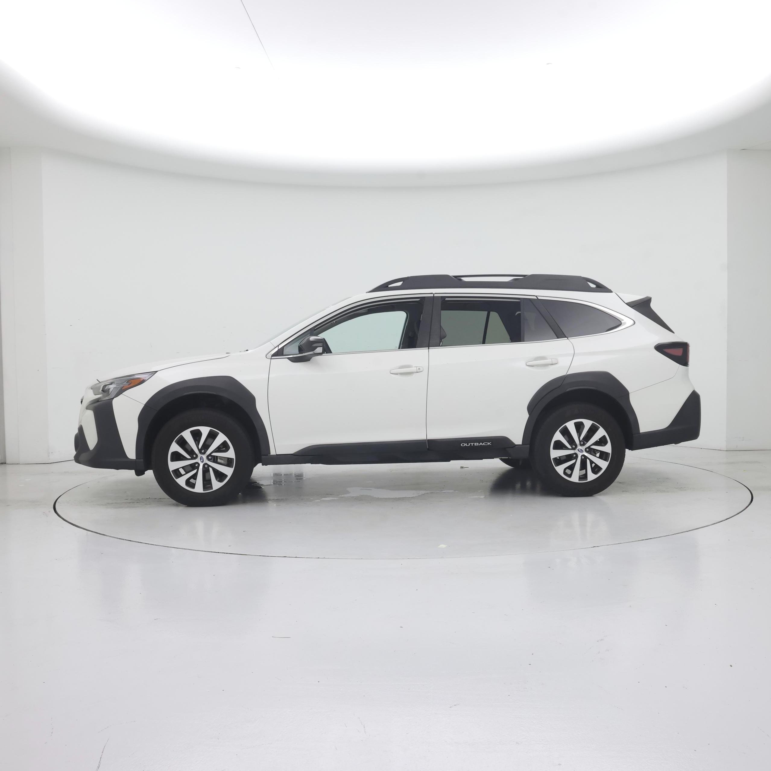 Thumbnail: 2023 Subaru Outback - 3