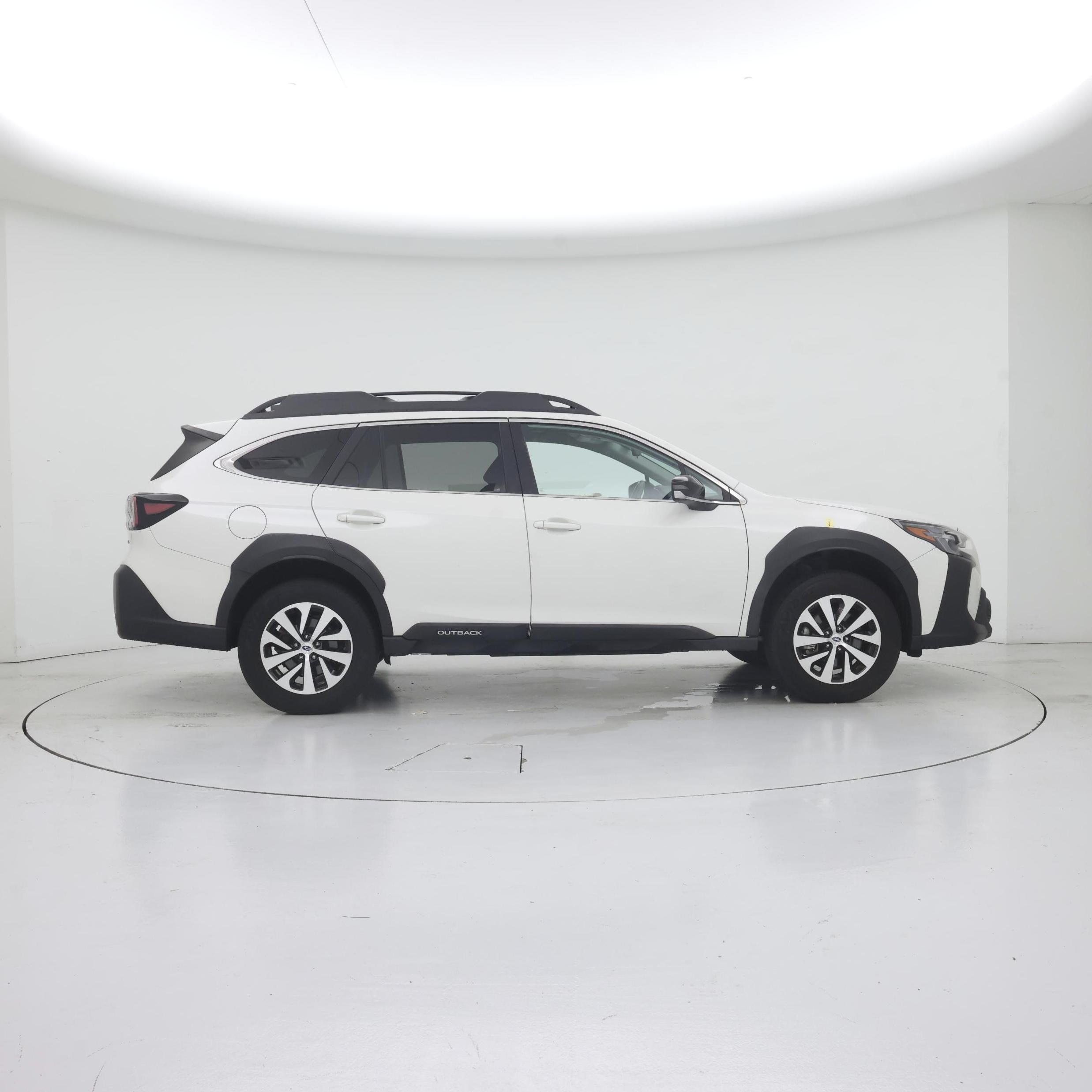 Thumbnail: 2023 Subaru Outback - 7
