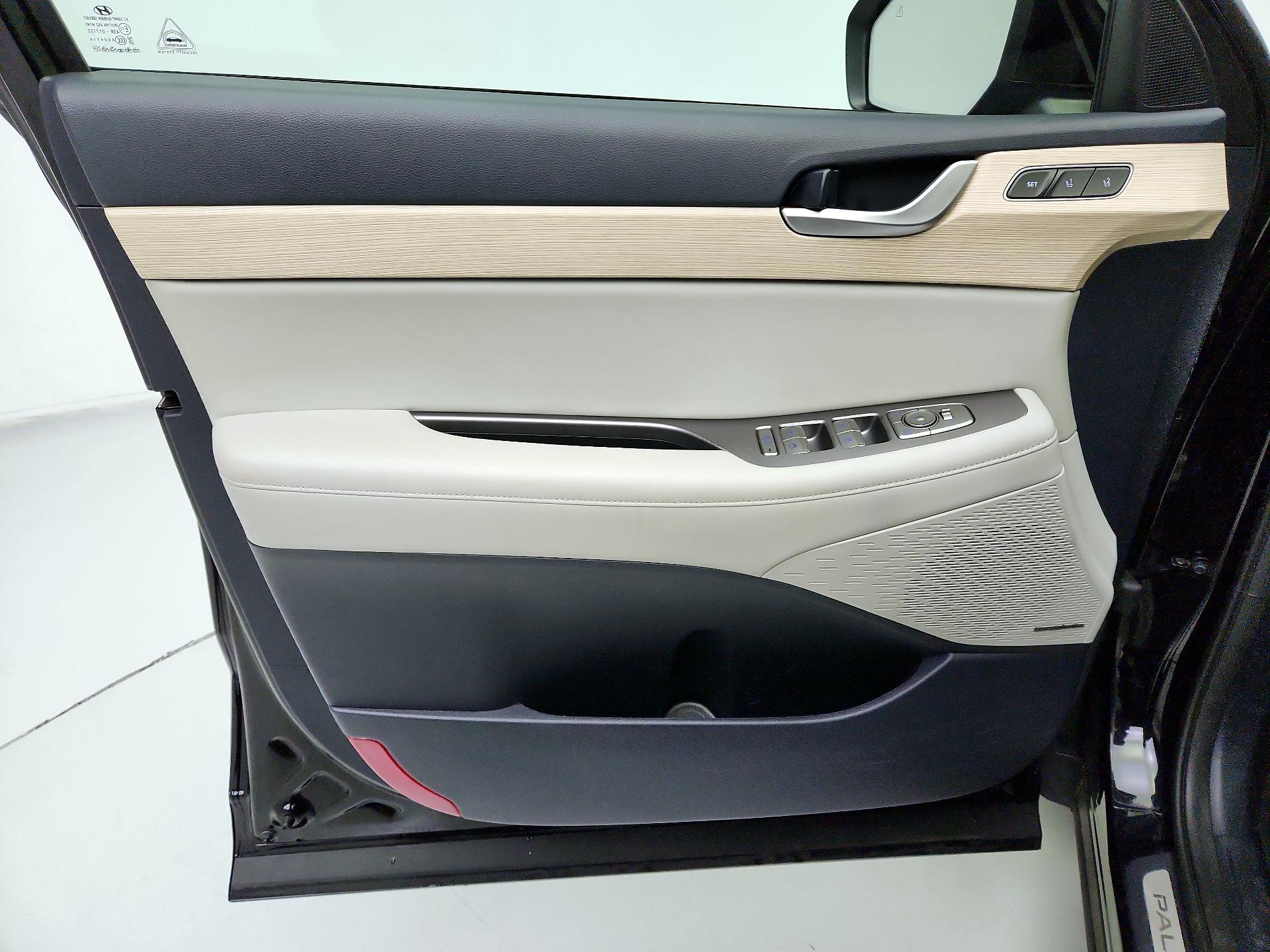 Thumbnail: 2024 Hyundai Palisade - 12