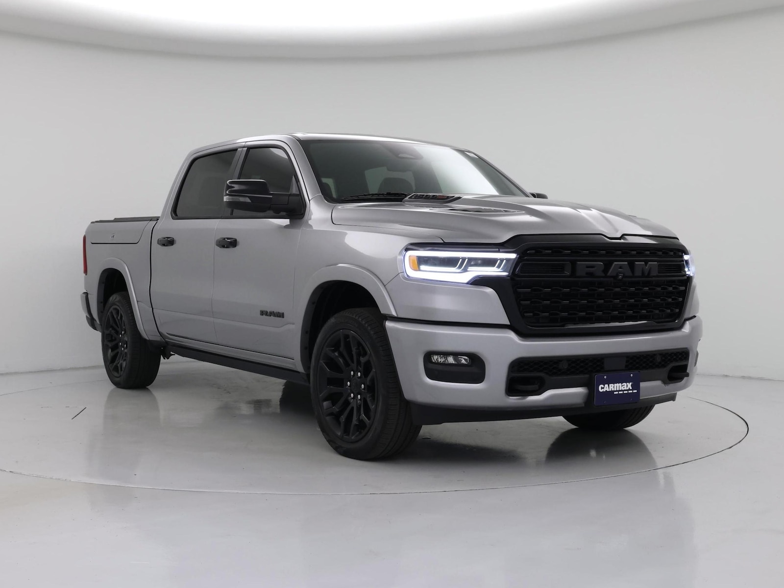 2025 RAM Ram 1500 Pickup Limited - Photo 2