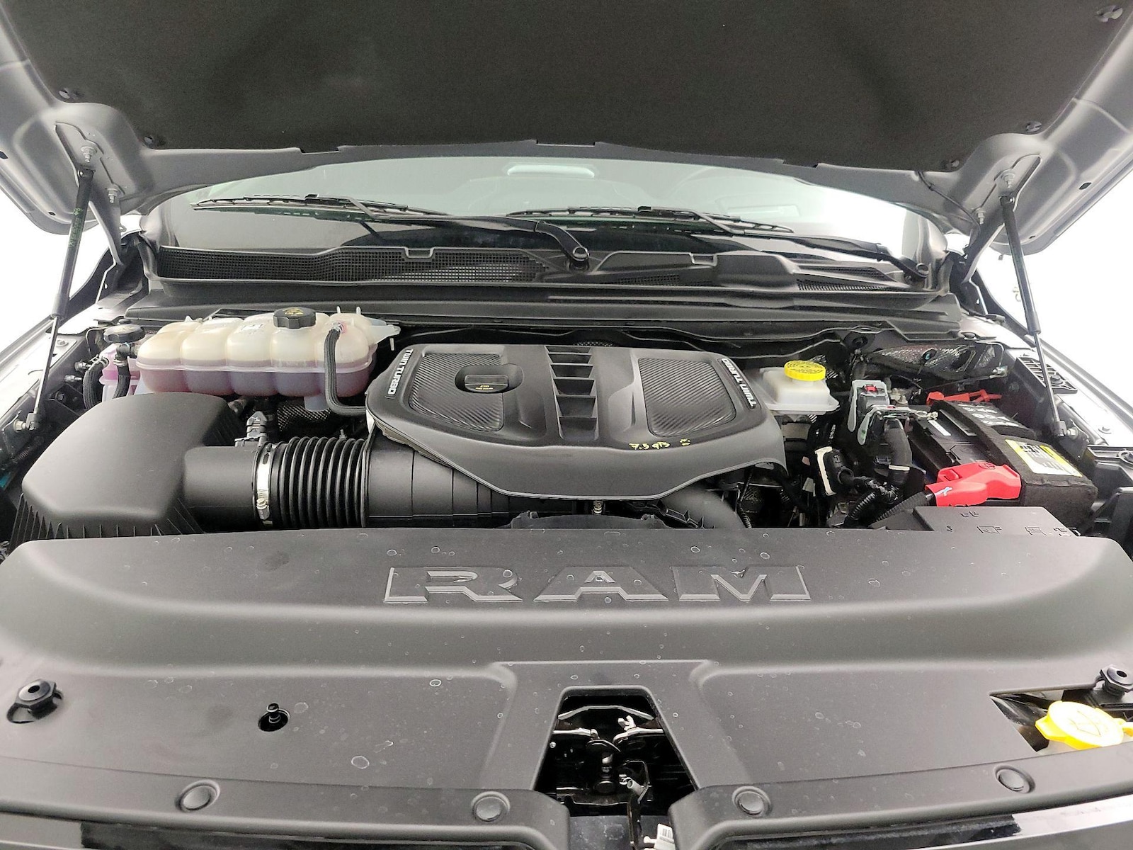 2025 RAM Ram 1500 Pickup Limited - Photo 24