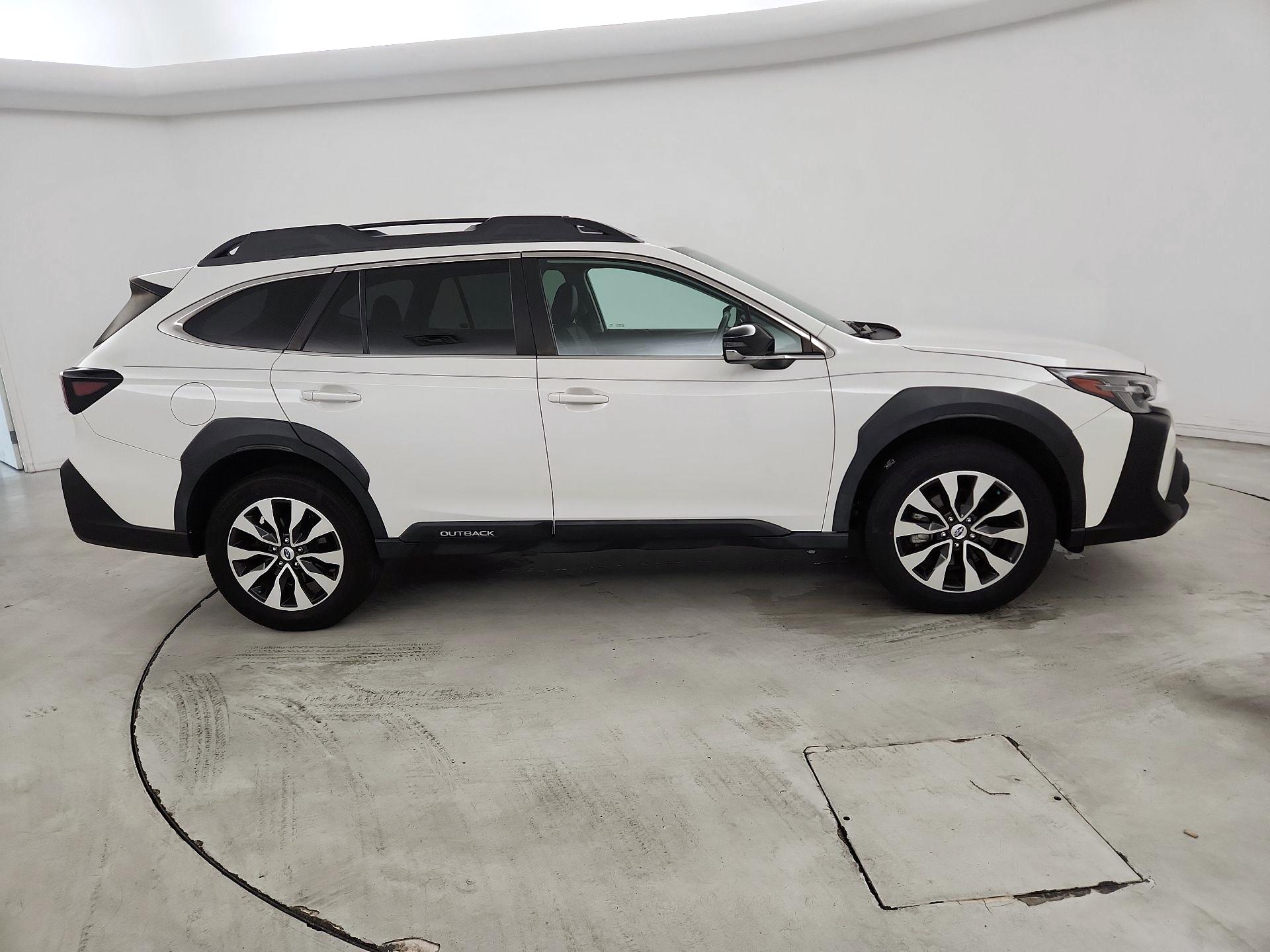 Thumbnail: 2023 Subaru Outback - 4