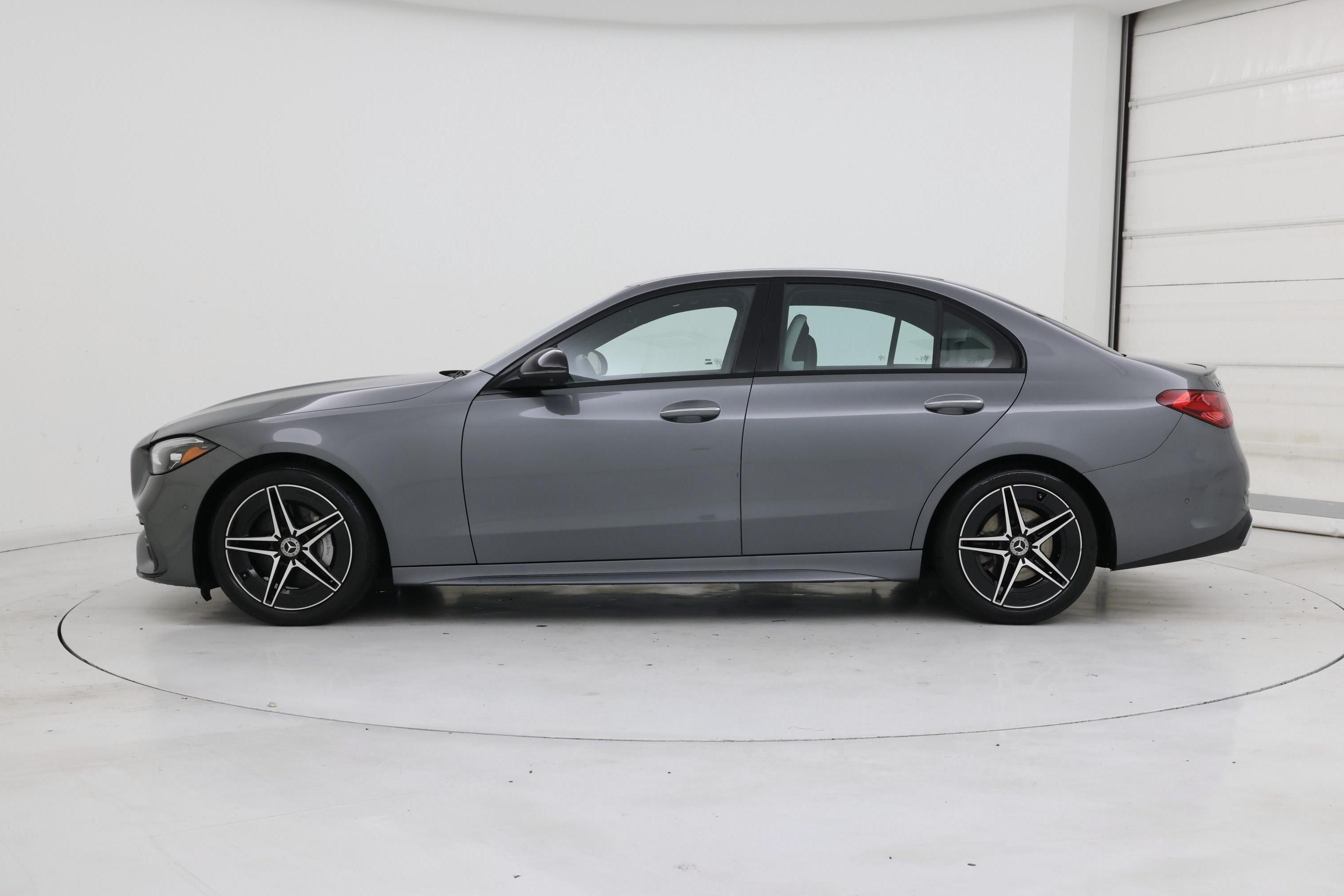 Thumbnail: 2023 Mercedes-Benz C-Class - 3
