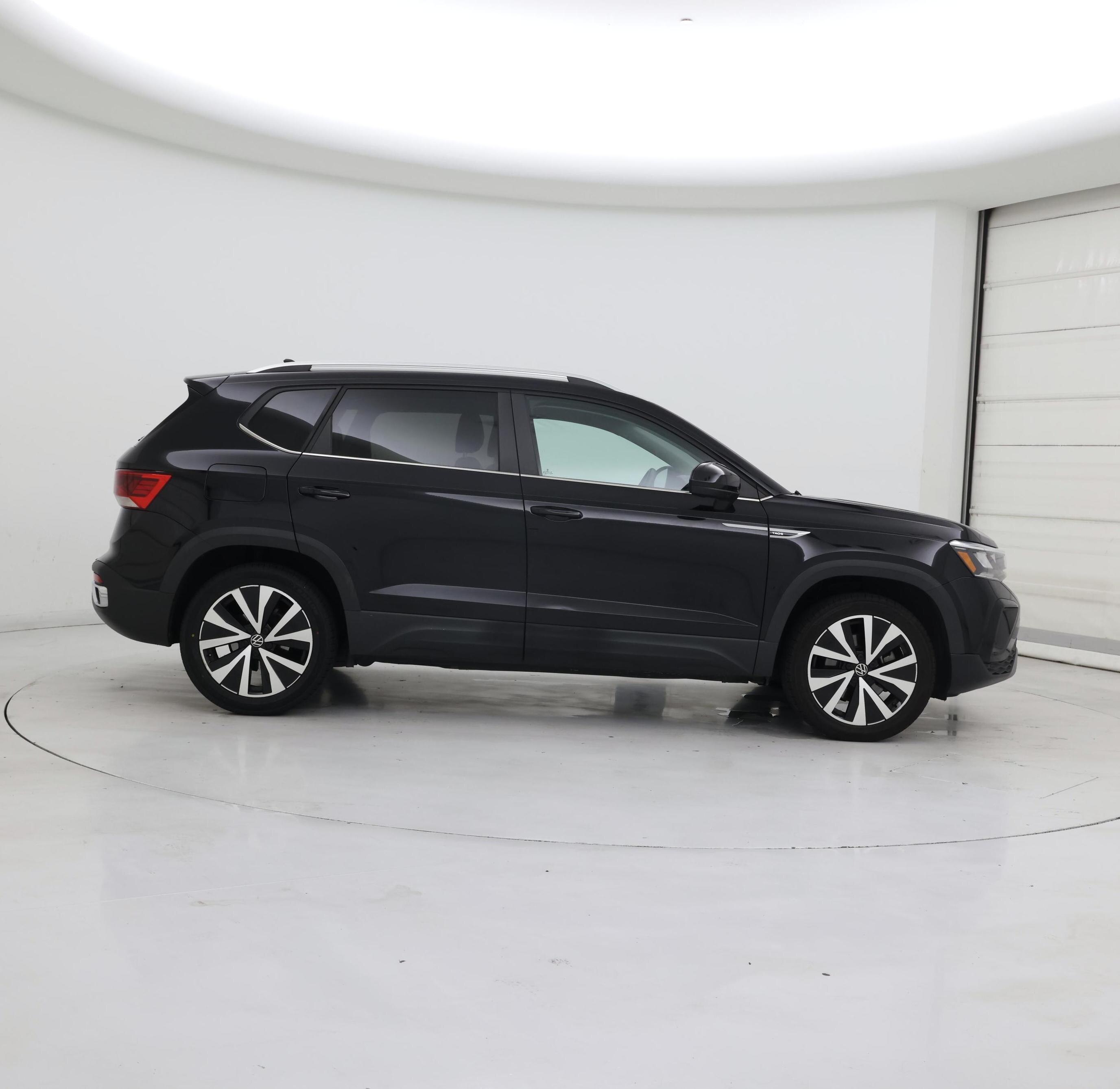 Thumbnail: 2022 Volkswagen Taos - 7