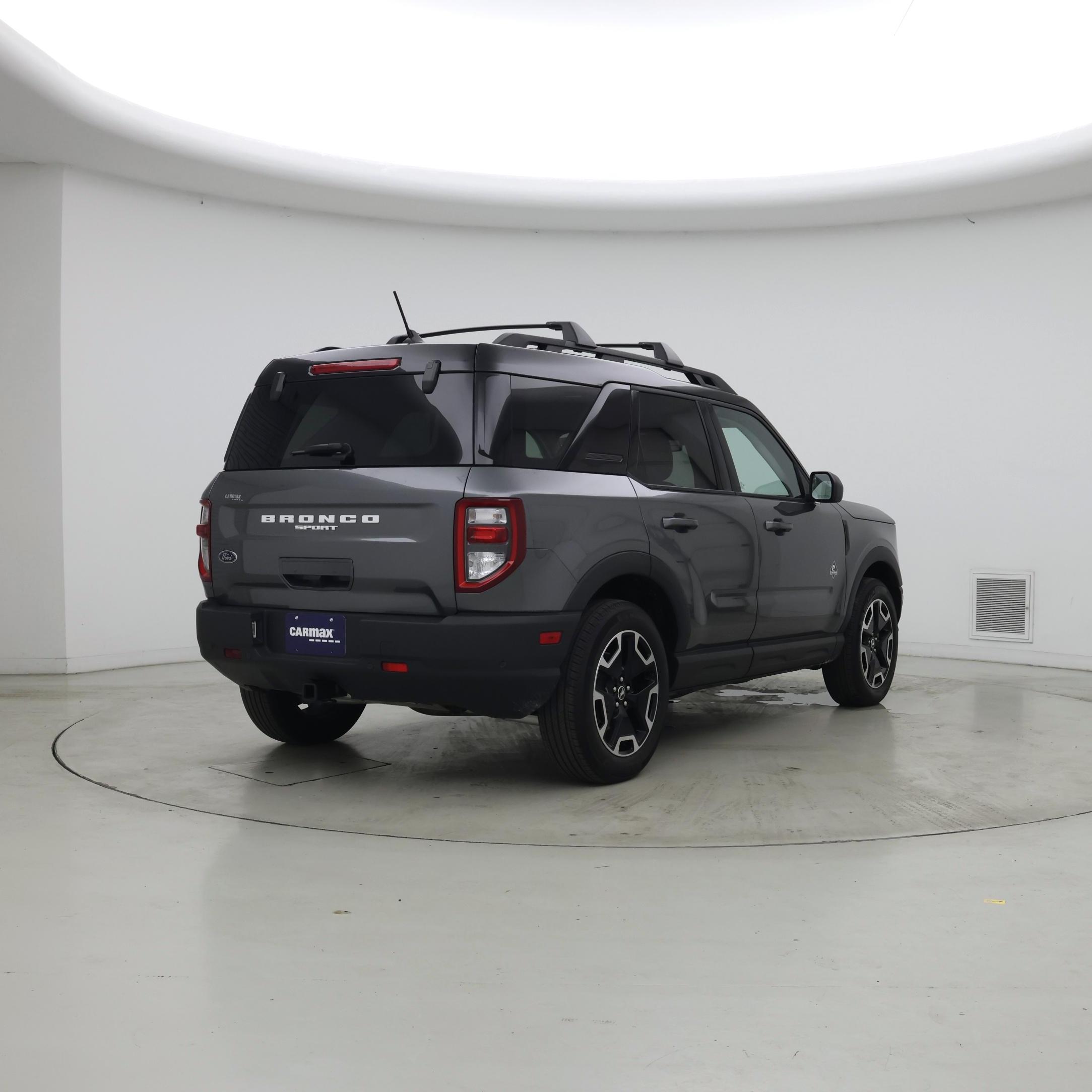 Thumbnail: 2023 Ford Bronco Sport - 8