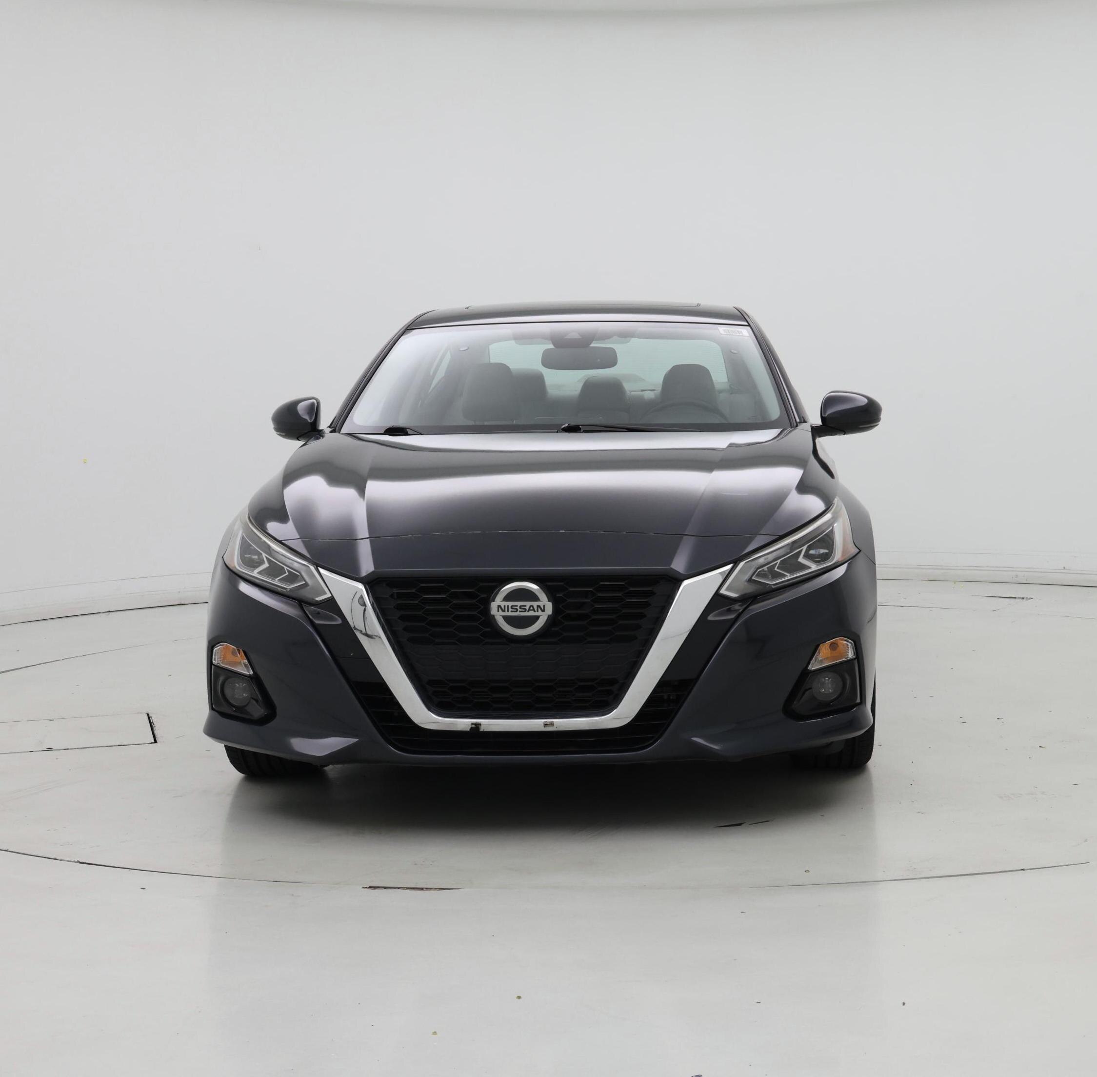 Thumbnail: 2020 Nissan Altima - 5