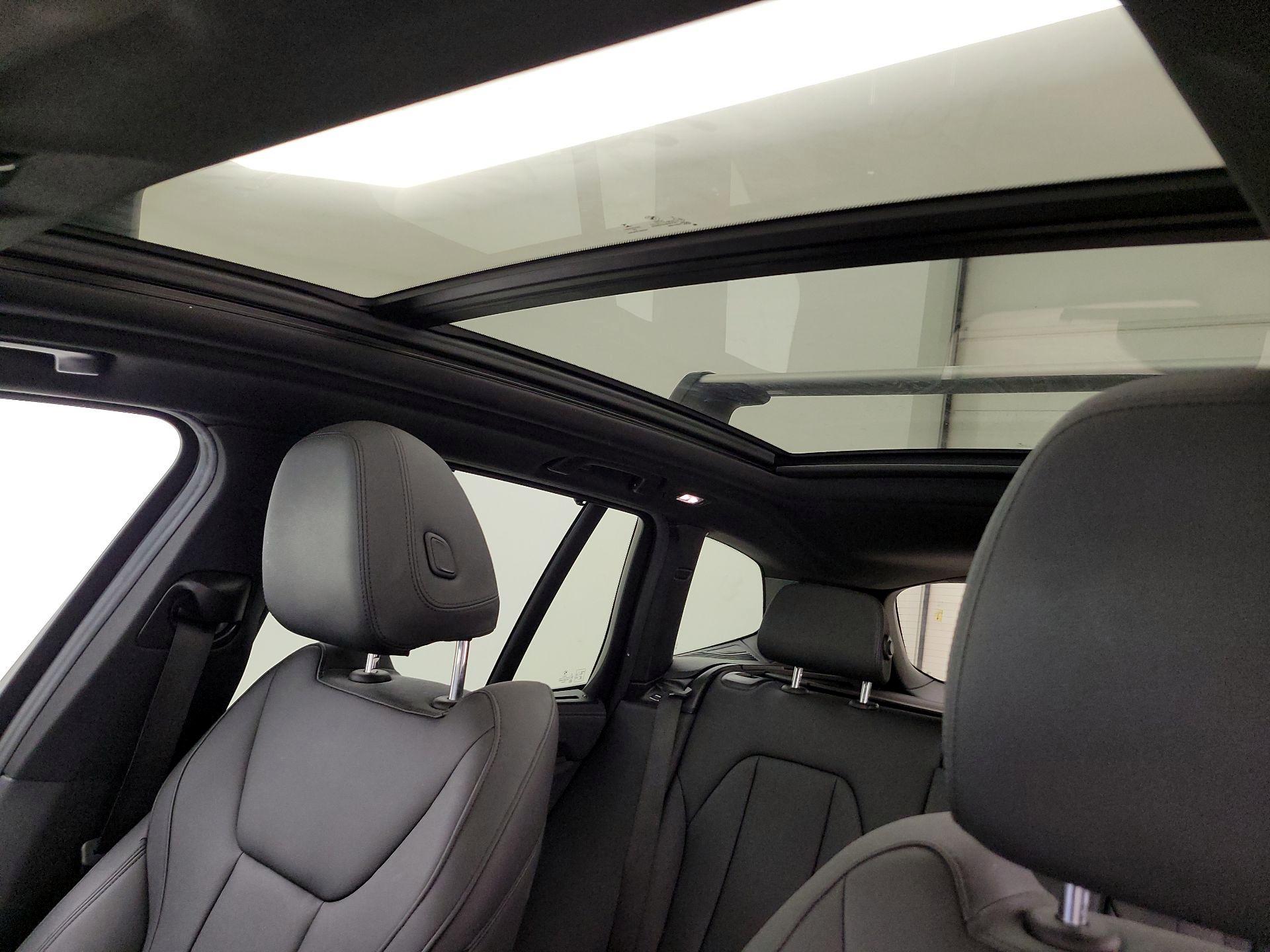 Thumbnail: 2021 BMW X3 - 20