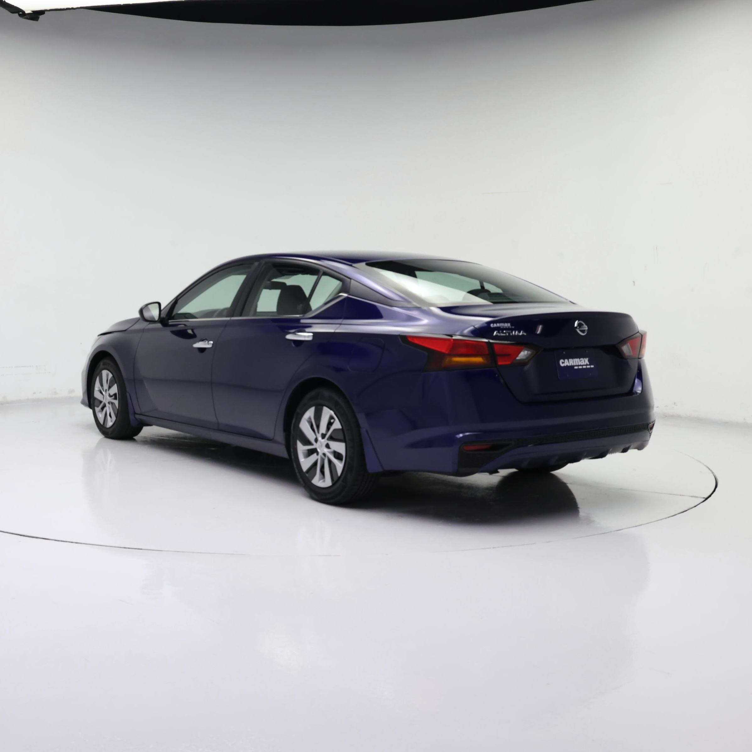 Thumbnail: 2022 Nissan Altima - 2