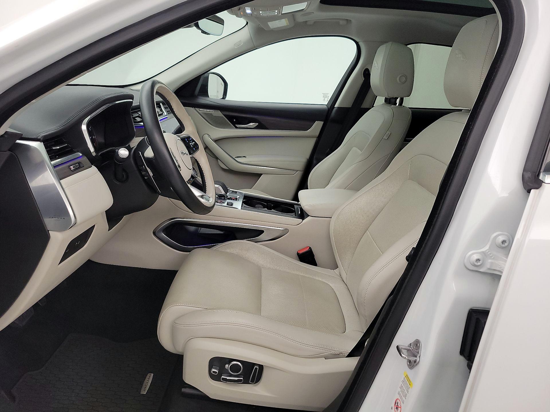 Thumbnail: 2023 Jaguar F-Pace - 11